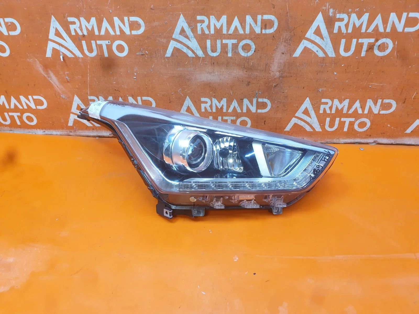 Фара Hyundai Creta 2016-2021