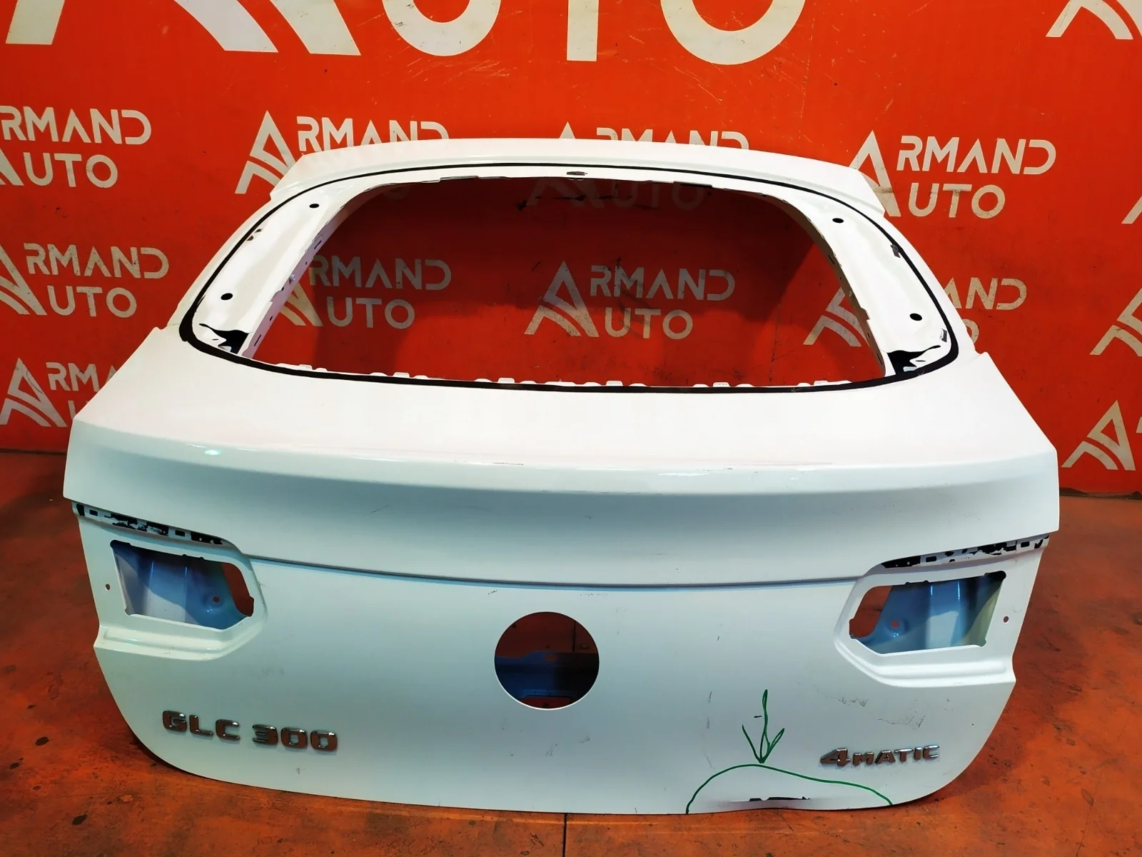 Дверь багажника Mercedes GLC-Class Coupe 2016-нв C253