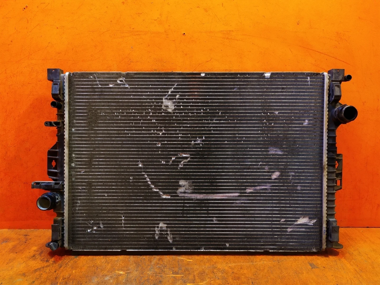 Радиатор двигателя (двс) Ford Mondeo 2006-2014