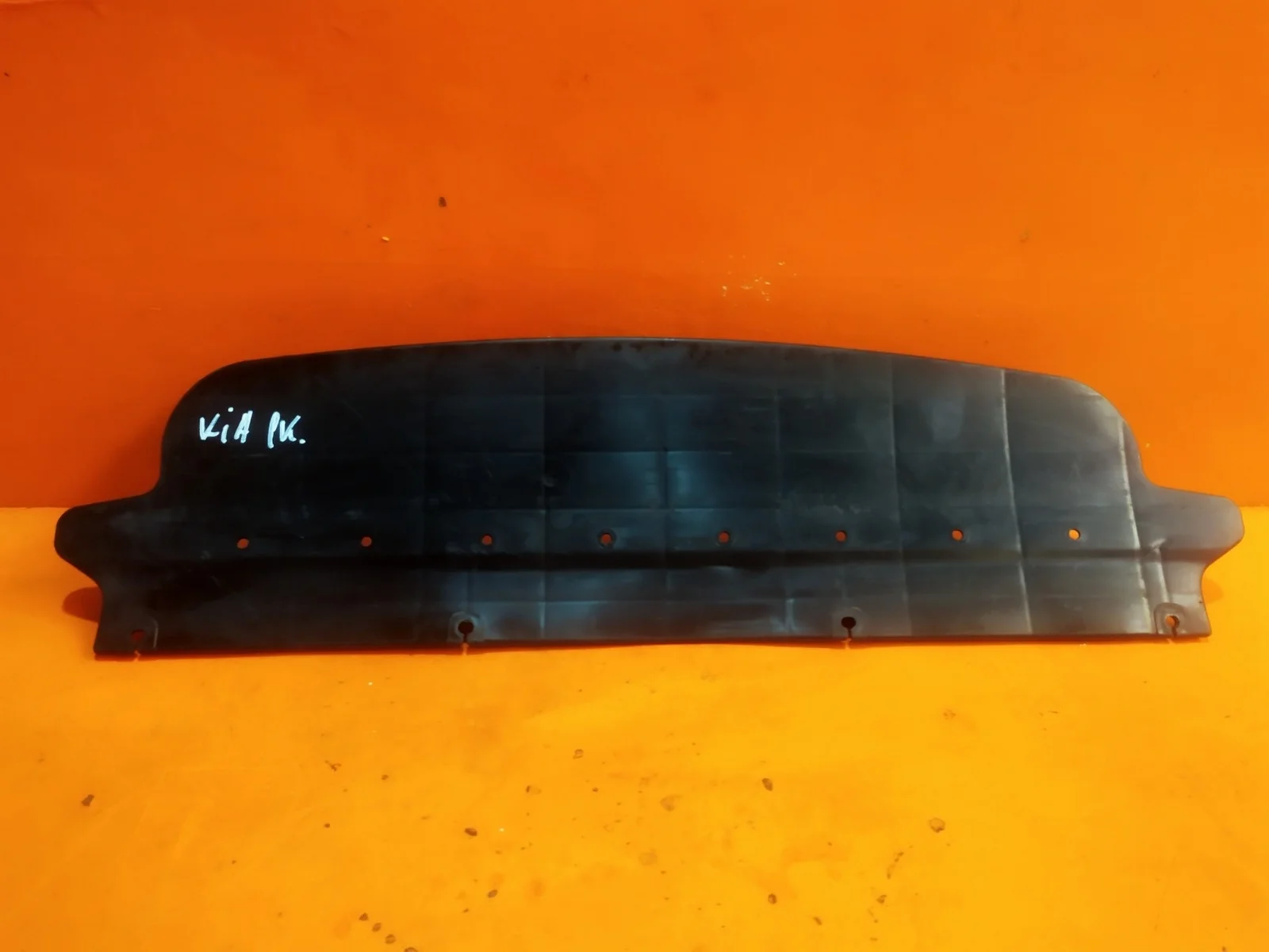 Кожух радиатора Hyundai Solaris 2017-нв