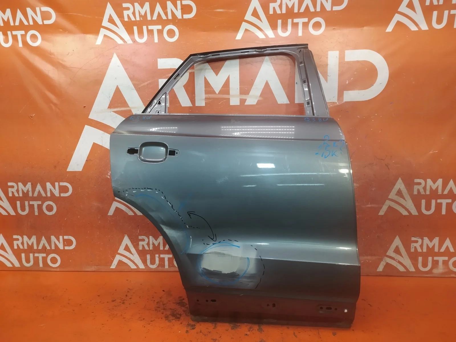 Дверь Audi Q3 2011-2018 8U