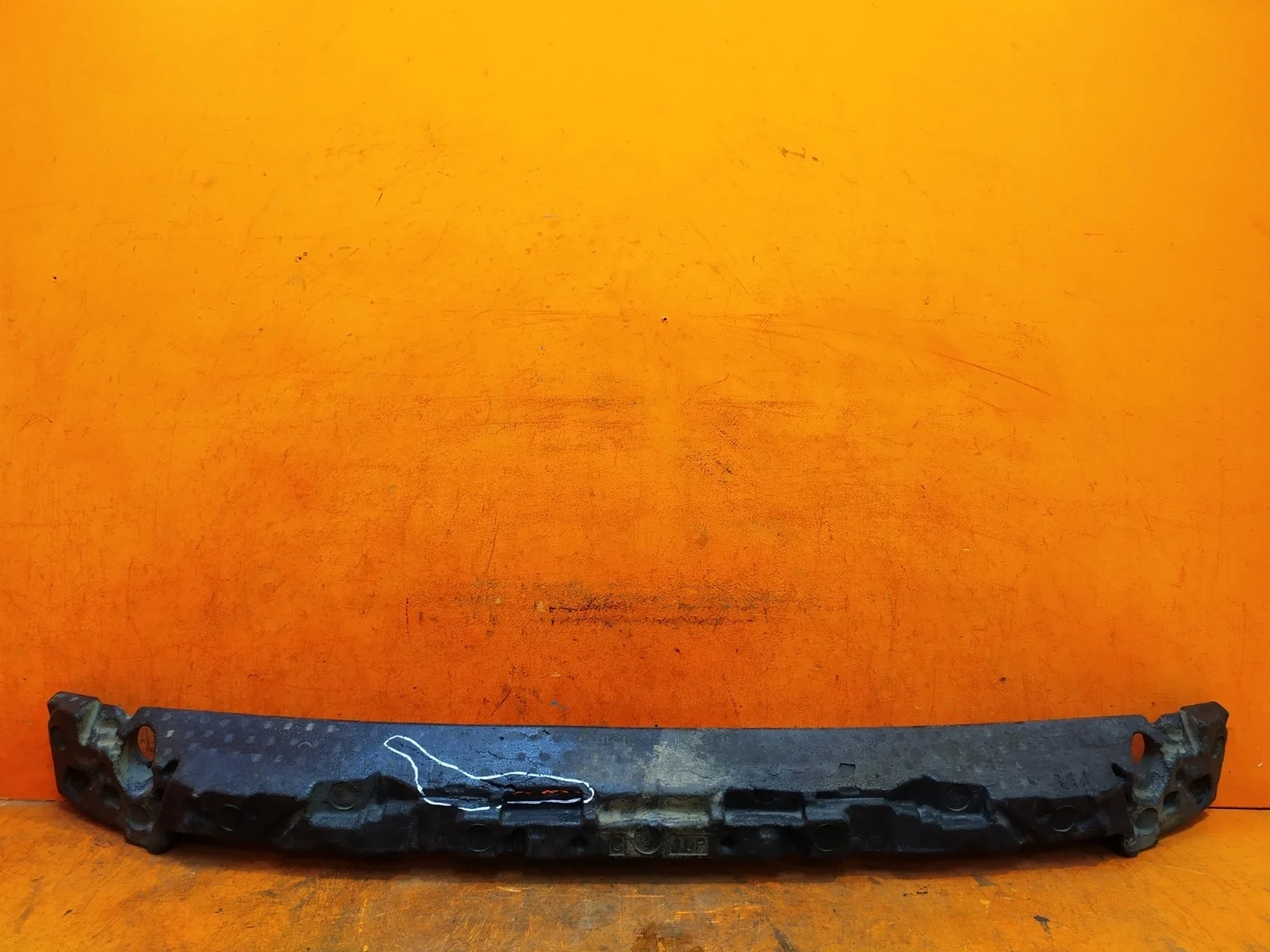 Абсорбер бампера Toyota Camry 2017-2021 8 XV70