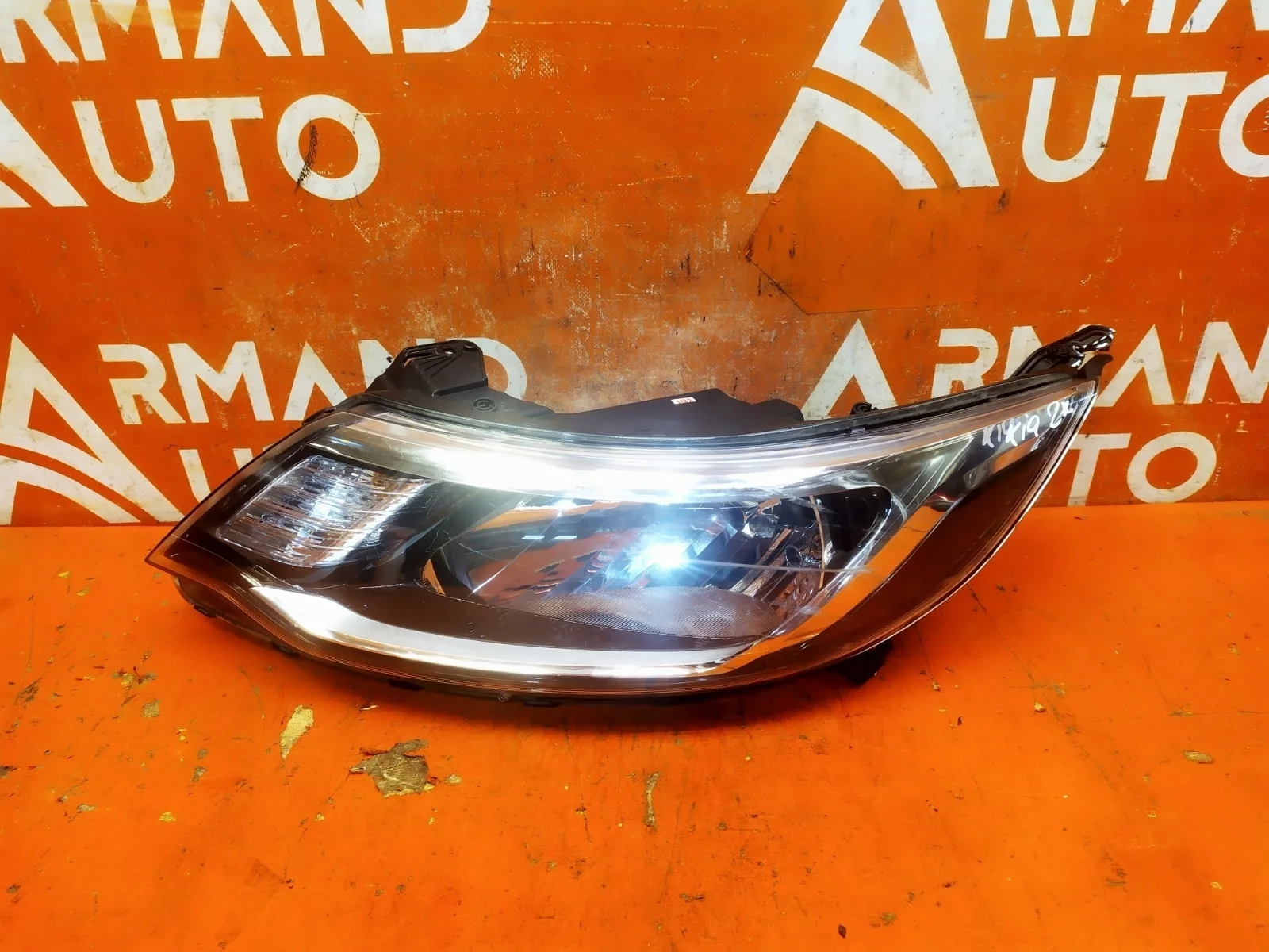Фара Kia Rio 2015-2017 3 QB