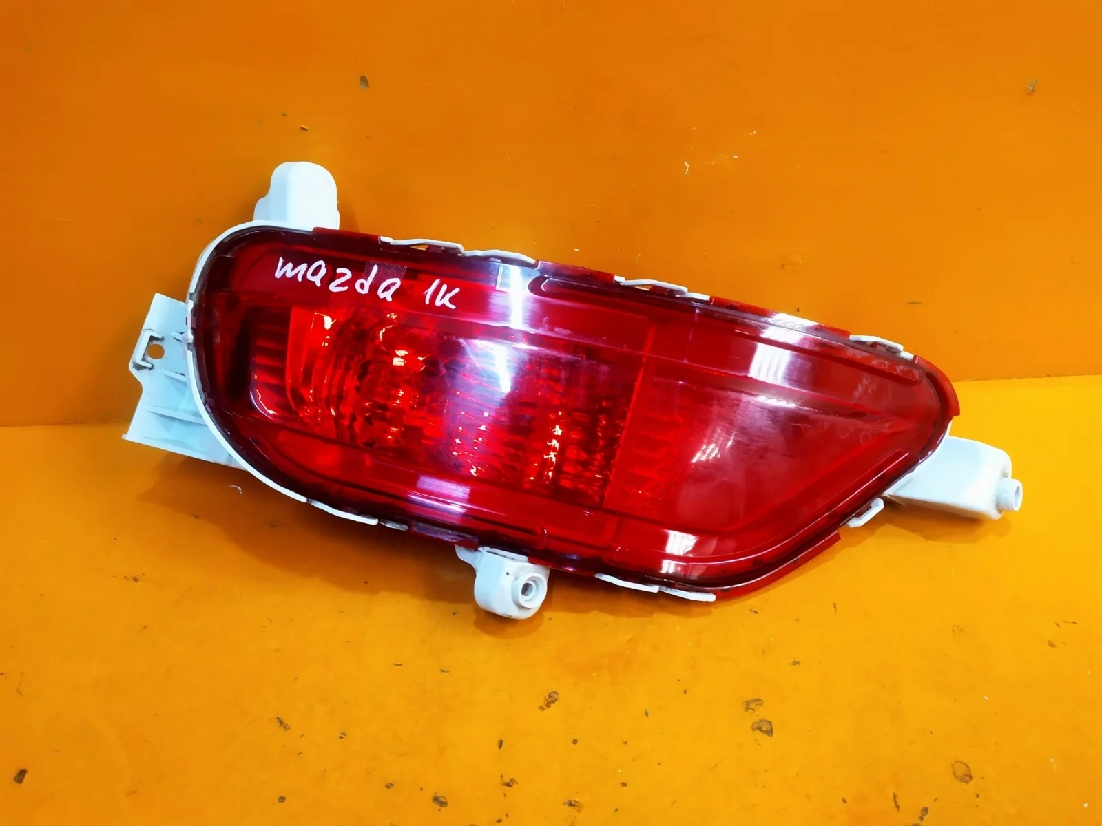 Фонарь противотуманный Mazda CX-5 2017-нв