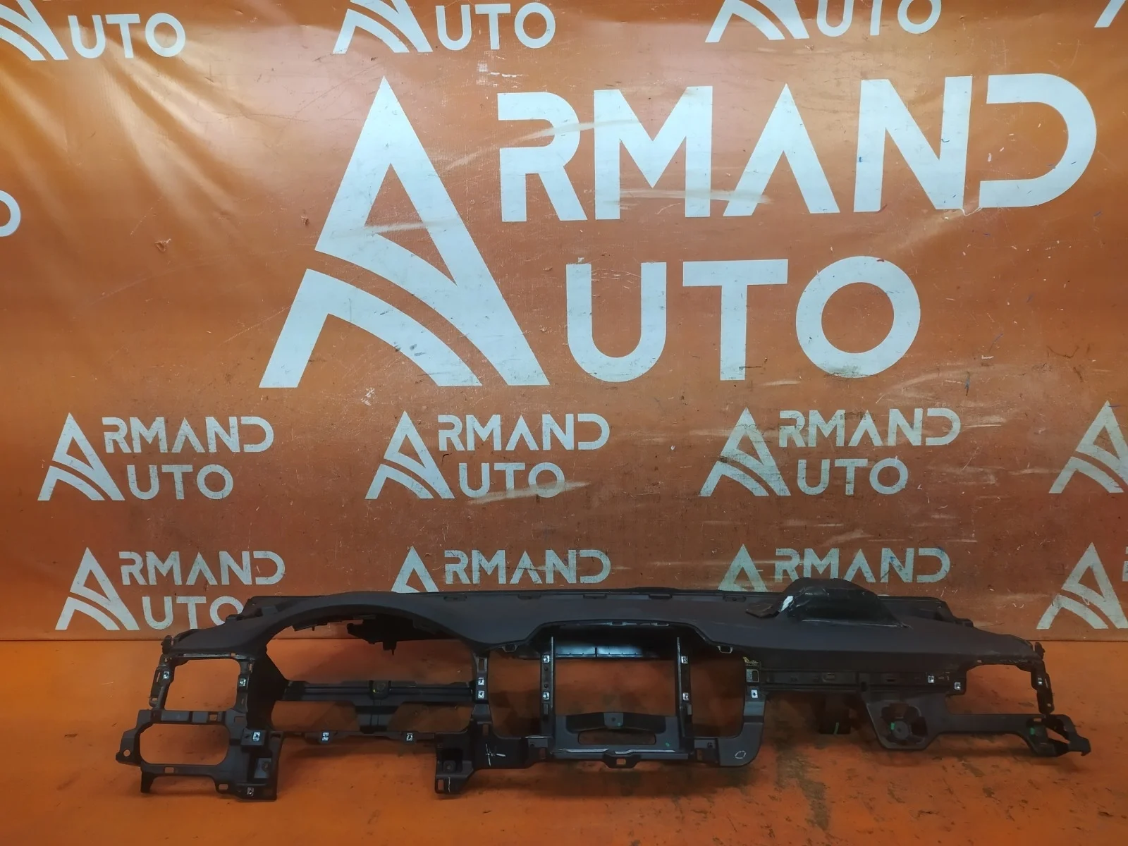 Торпедо Kia Sorento 2014-2020 3 Prime UM