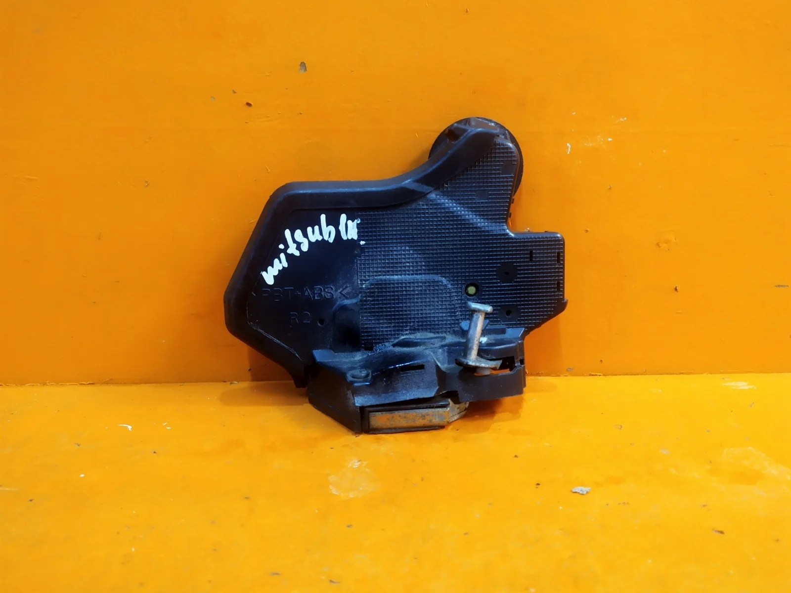 Замок двери Toyota Land Cruiser Prado 2002-2009 120