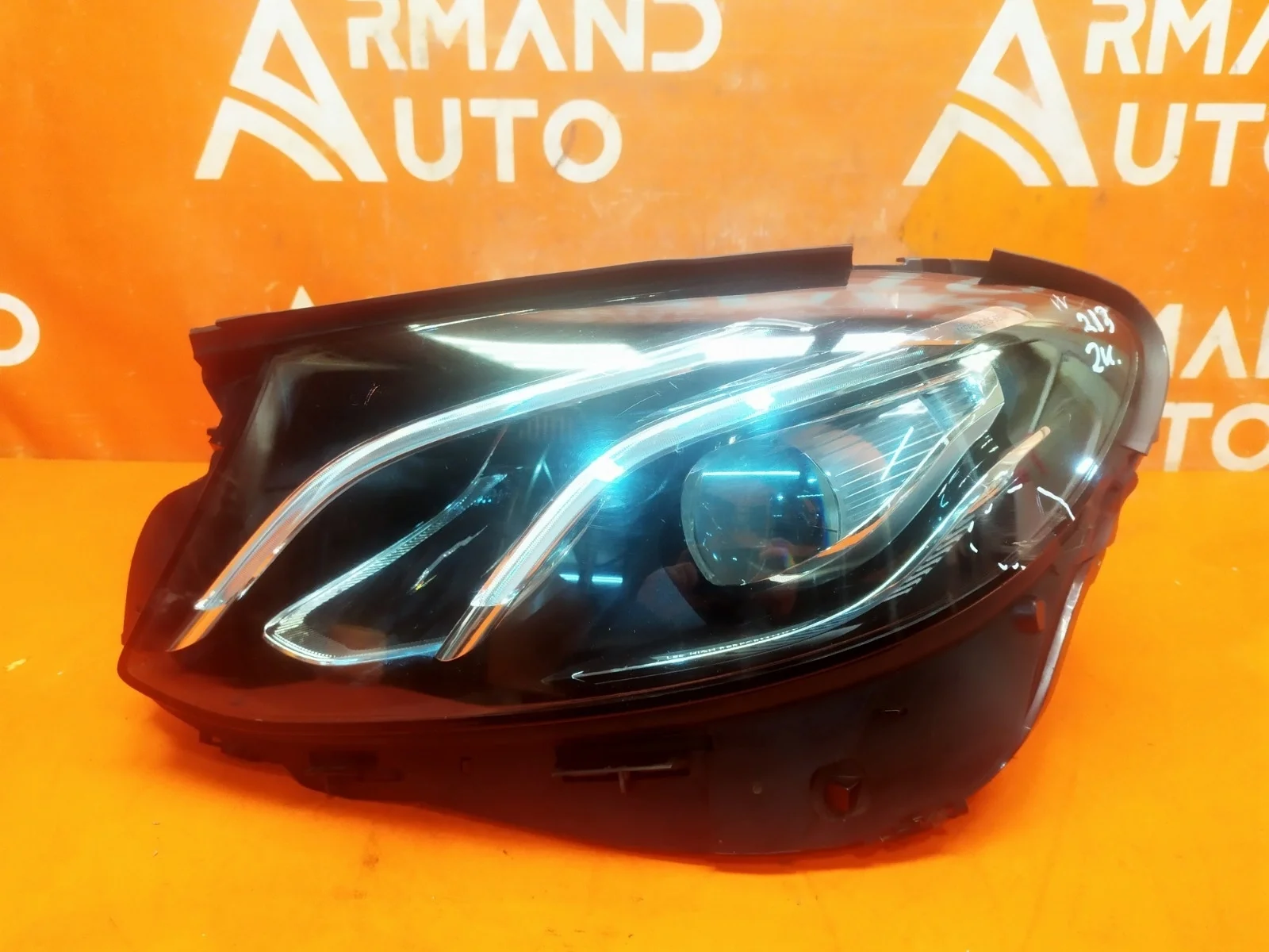 Фара Mercedes -Class 2016-2020 W213, S213, C238