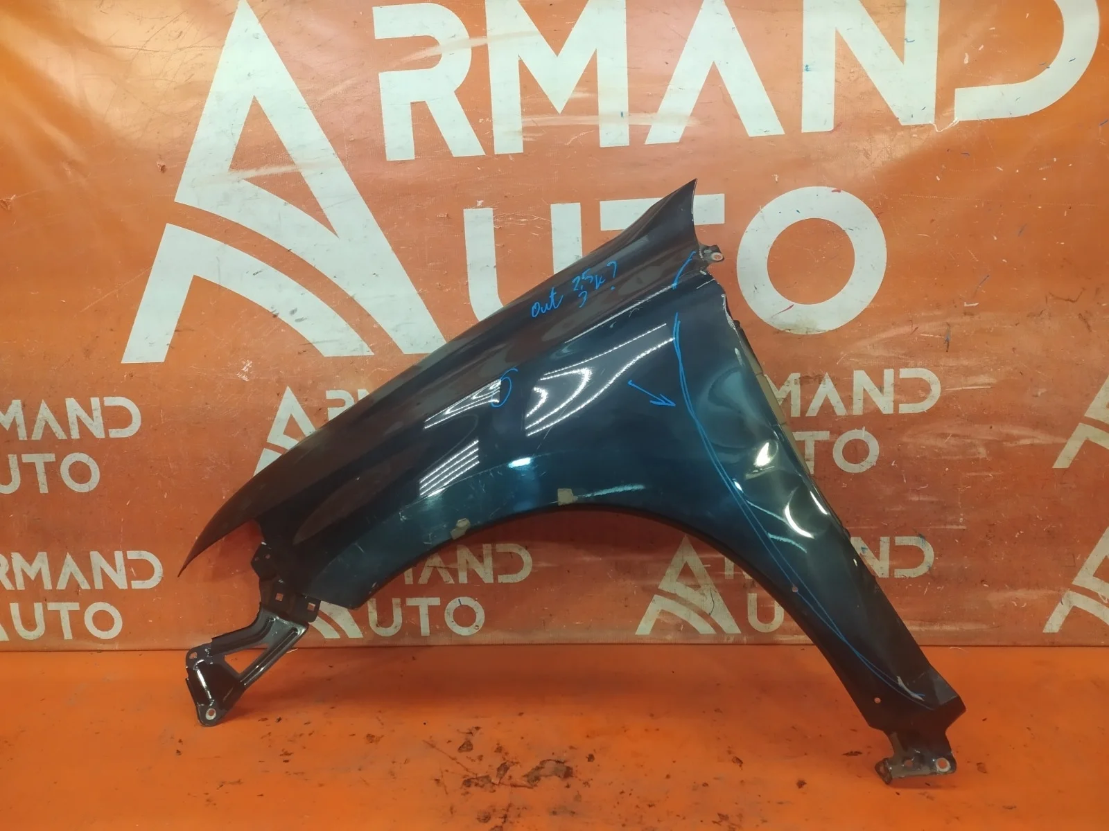 Крыло Mitsubishi Outlander 2015-нв 3