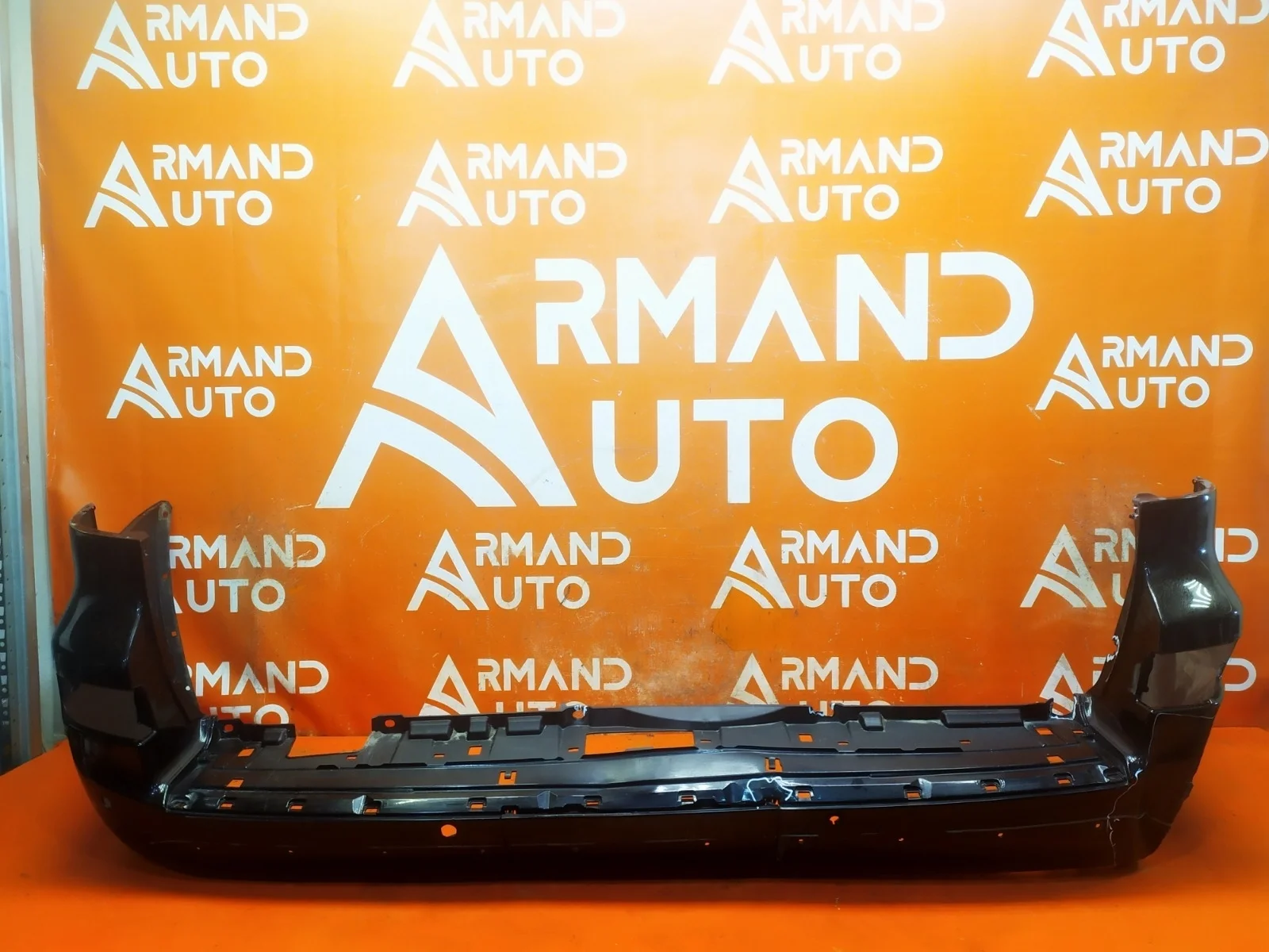 Бампер Lexus LX 2012-2015 3 URJ200