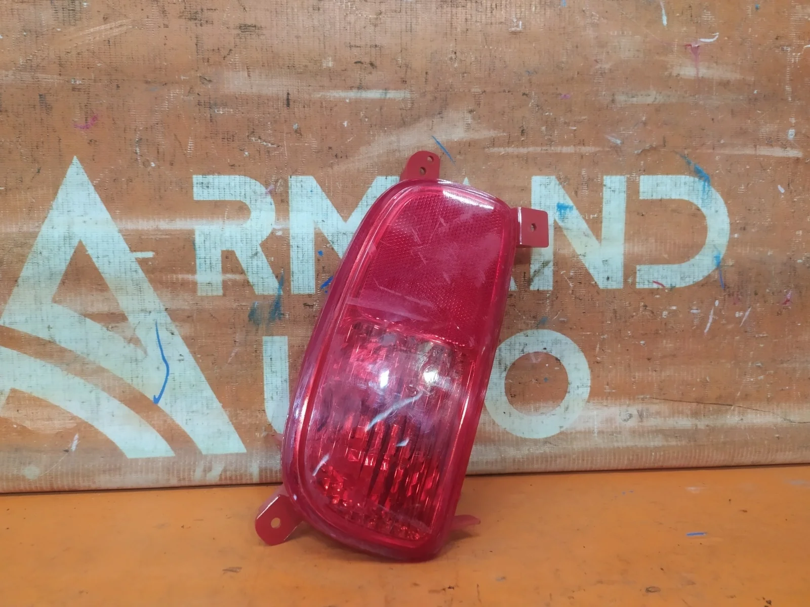 Фонарь противотуманный Kia Sorento 2012-2019 XM