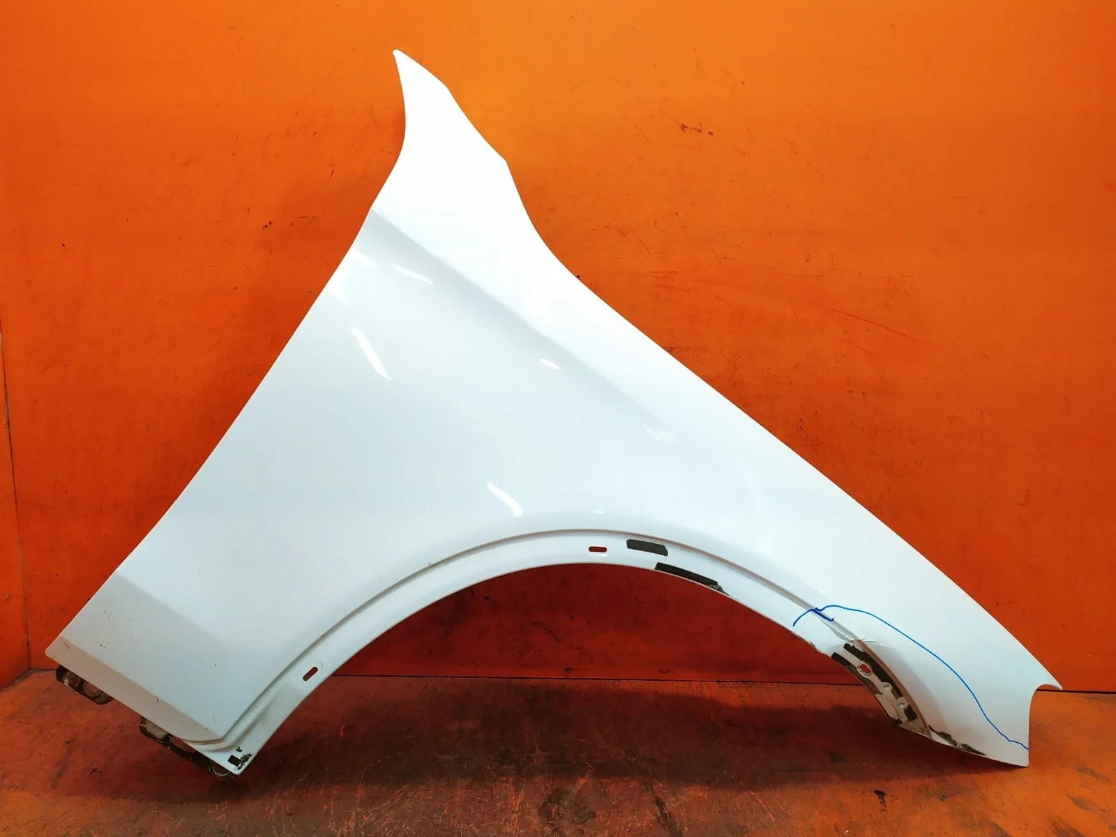 Крыло Mercedes GLC-Class 2015-нв X253