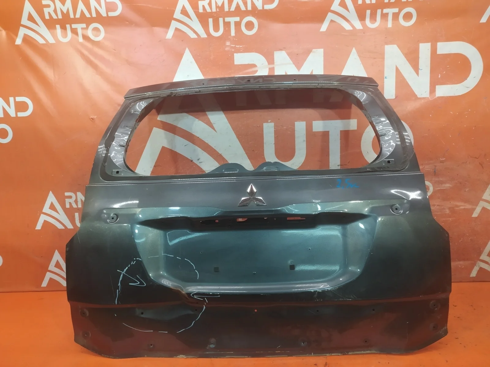 Дверь багажника Mitsubishi Pajero Sport 2015-2021 3