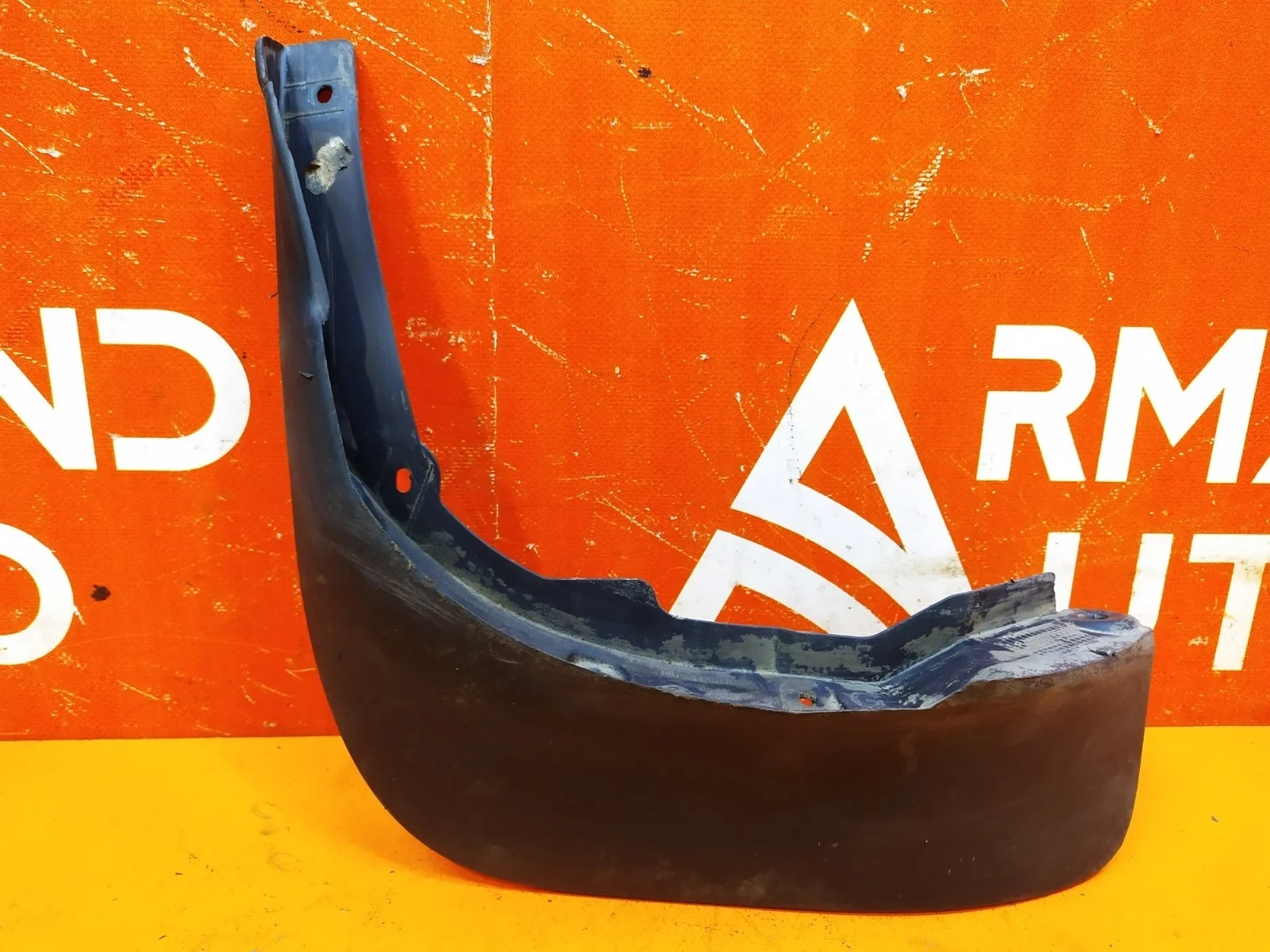 Брызговик Nissan Terrano 2014-2022 3 D10