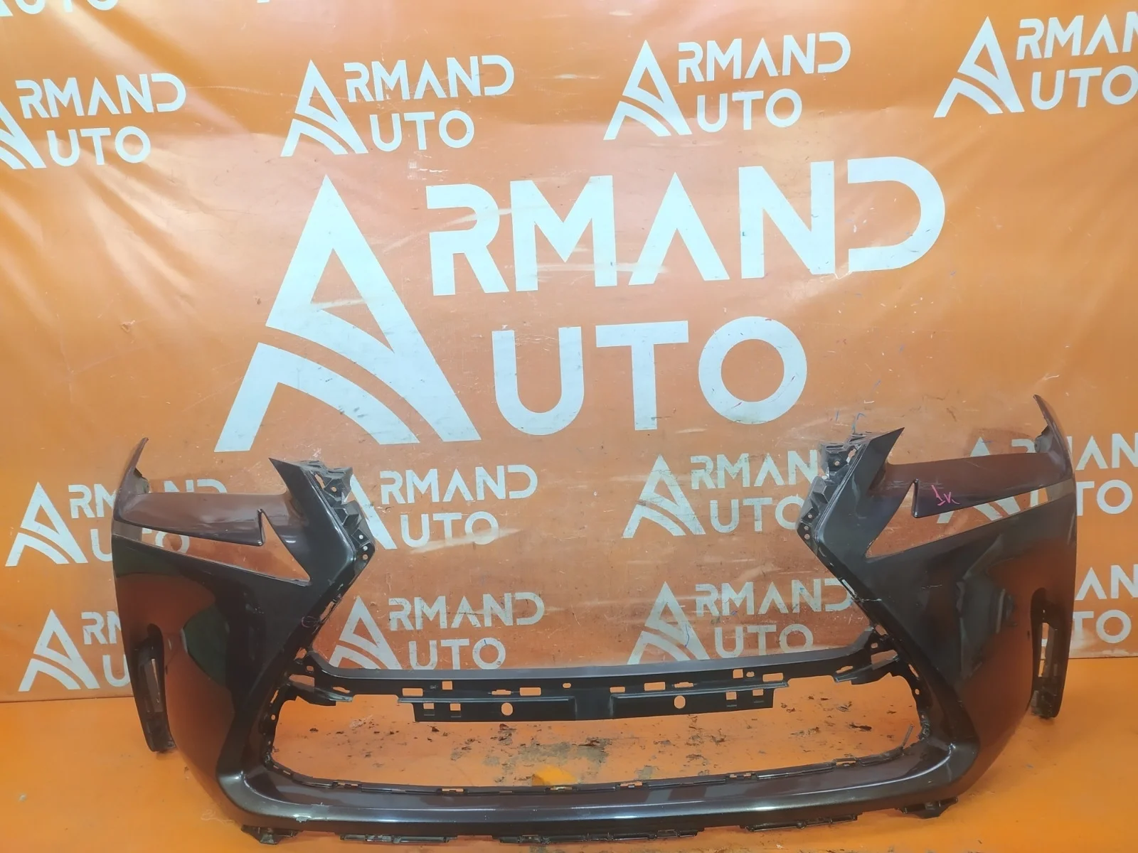 Бампер Lexus NX 2014-2017