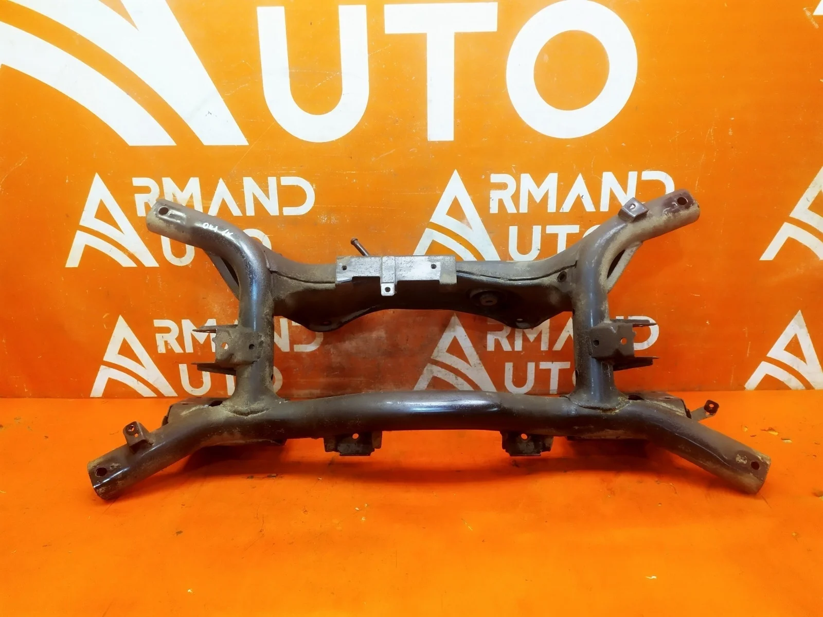 Подрамник Mitsubishi Outlander 2015-нв 3