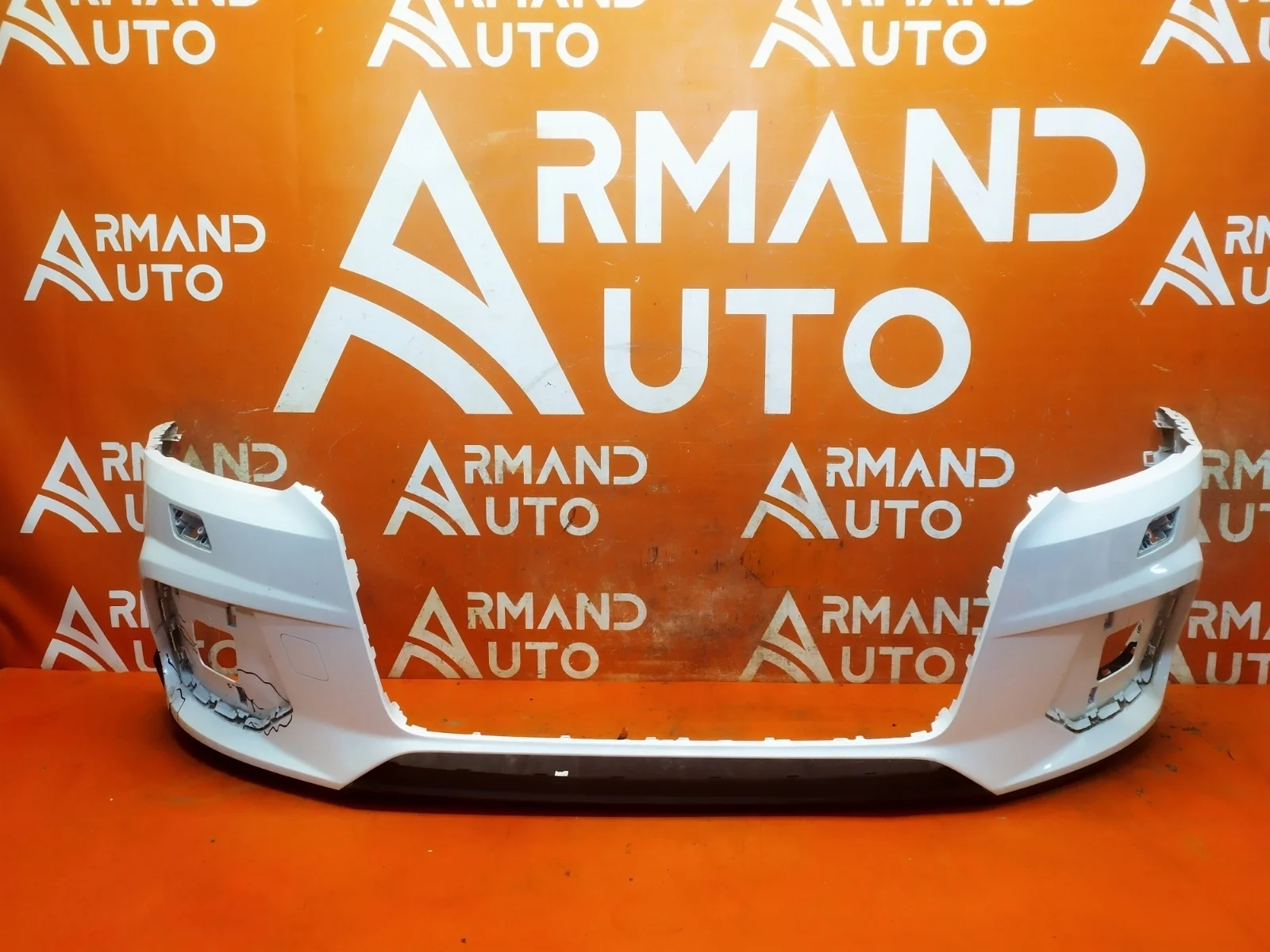 Бампер Audi Q3 2014-2018 8U