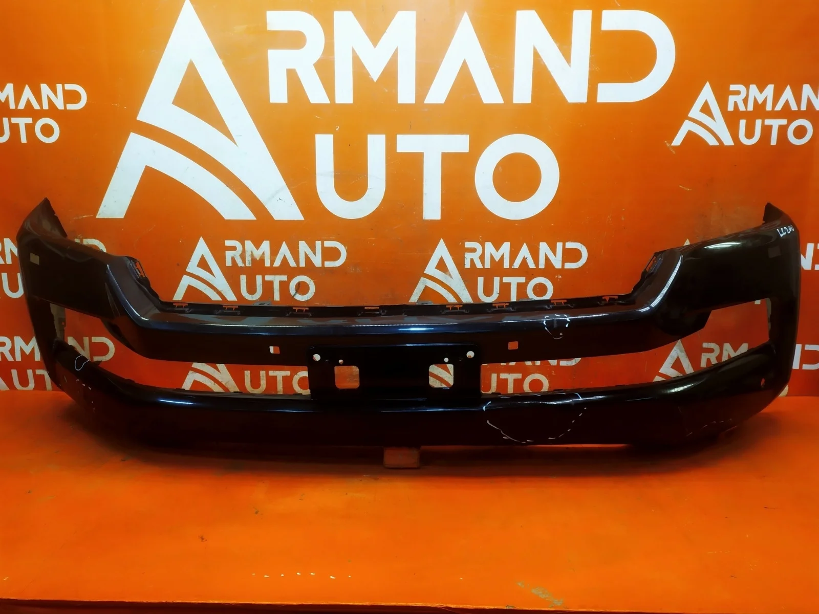 Бампер Toyota Land Cruiser 2015-2021 200