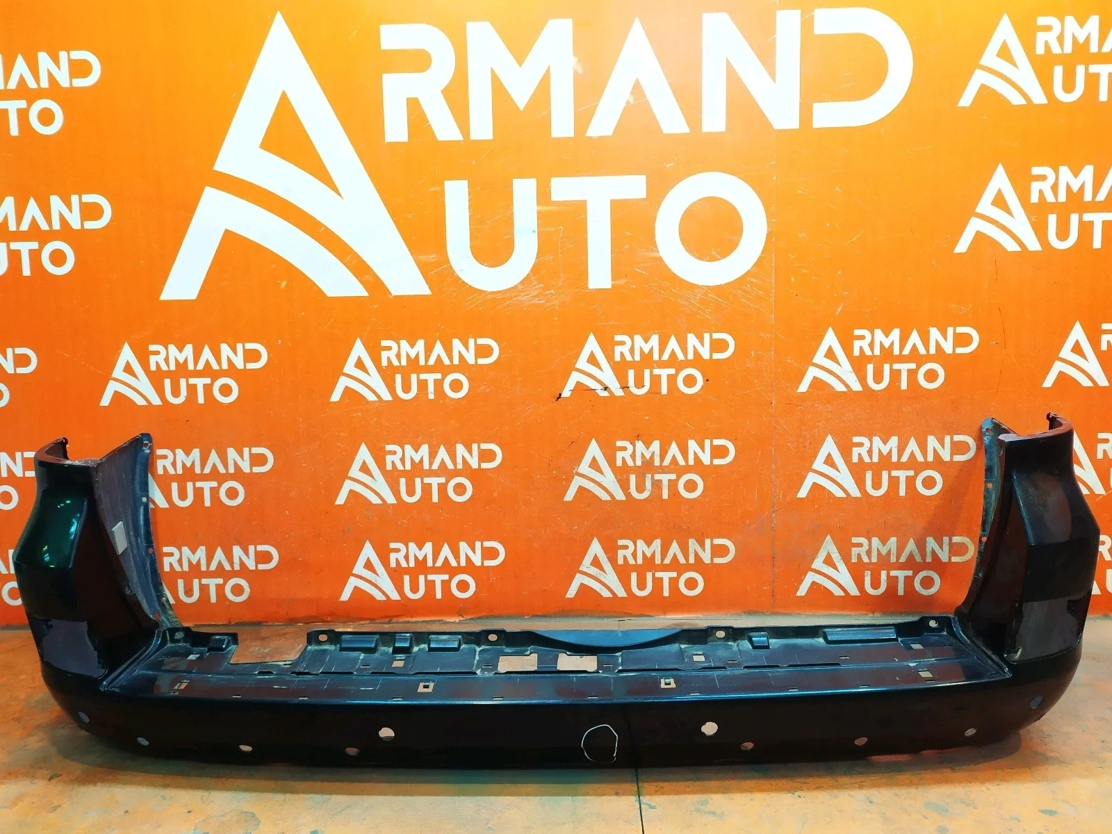 Бампер Toyota Land Cruiser 2015-2021 200