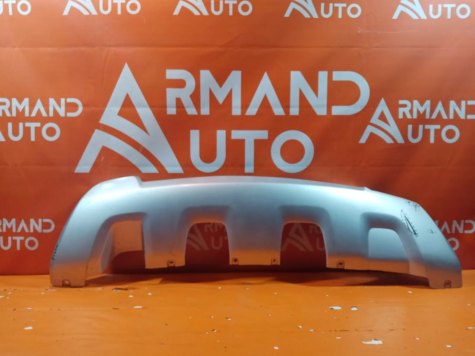 Накладка бампера Renault Duster 2015-2021