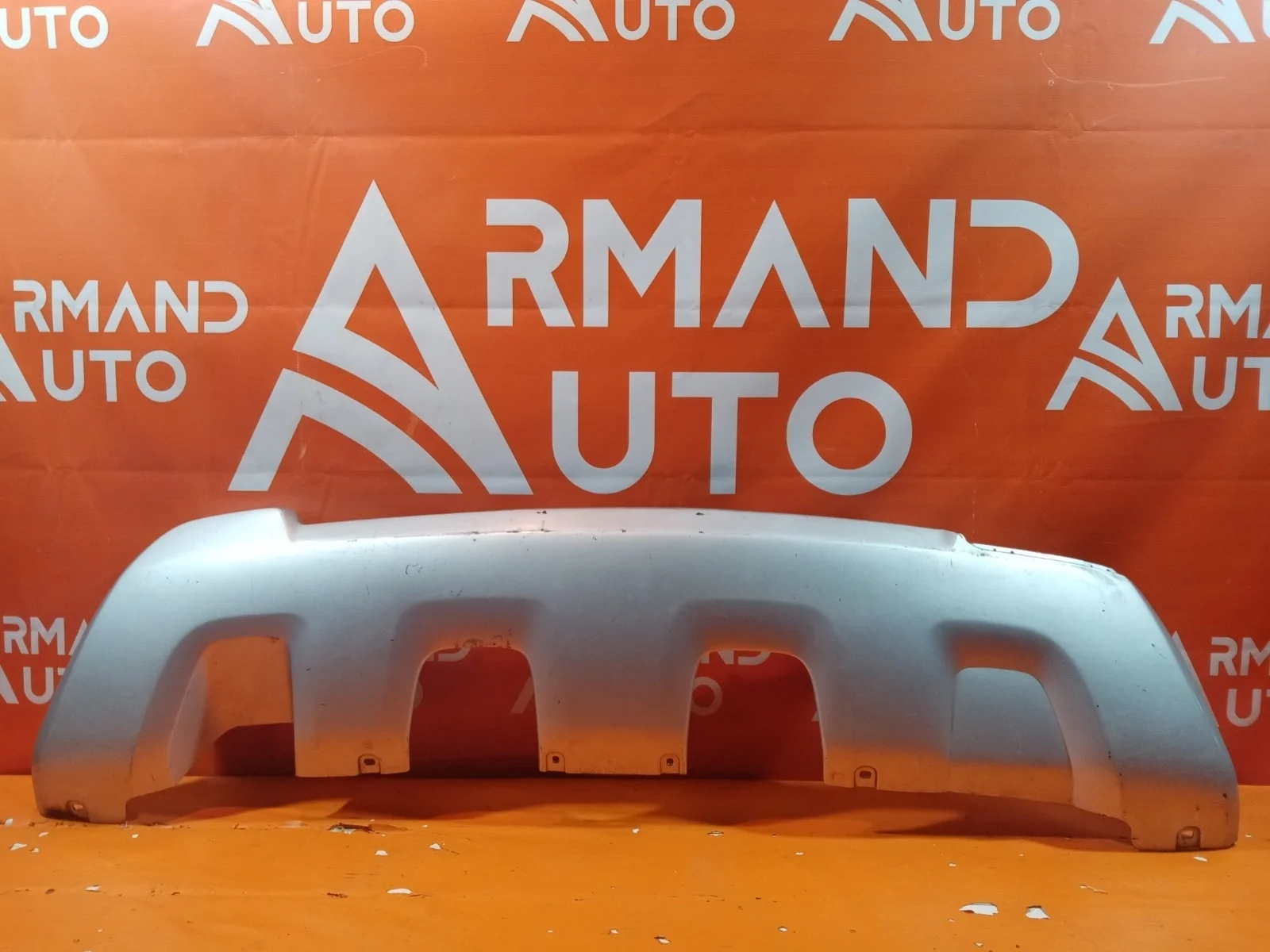 Накладка бампера Renault Duster 2015-2021