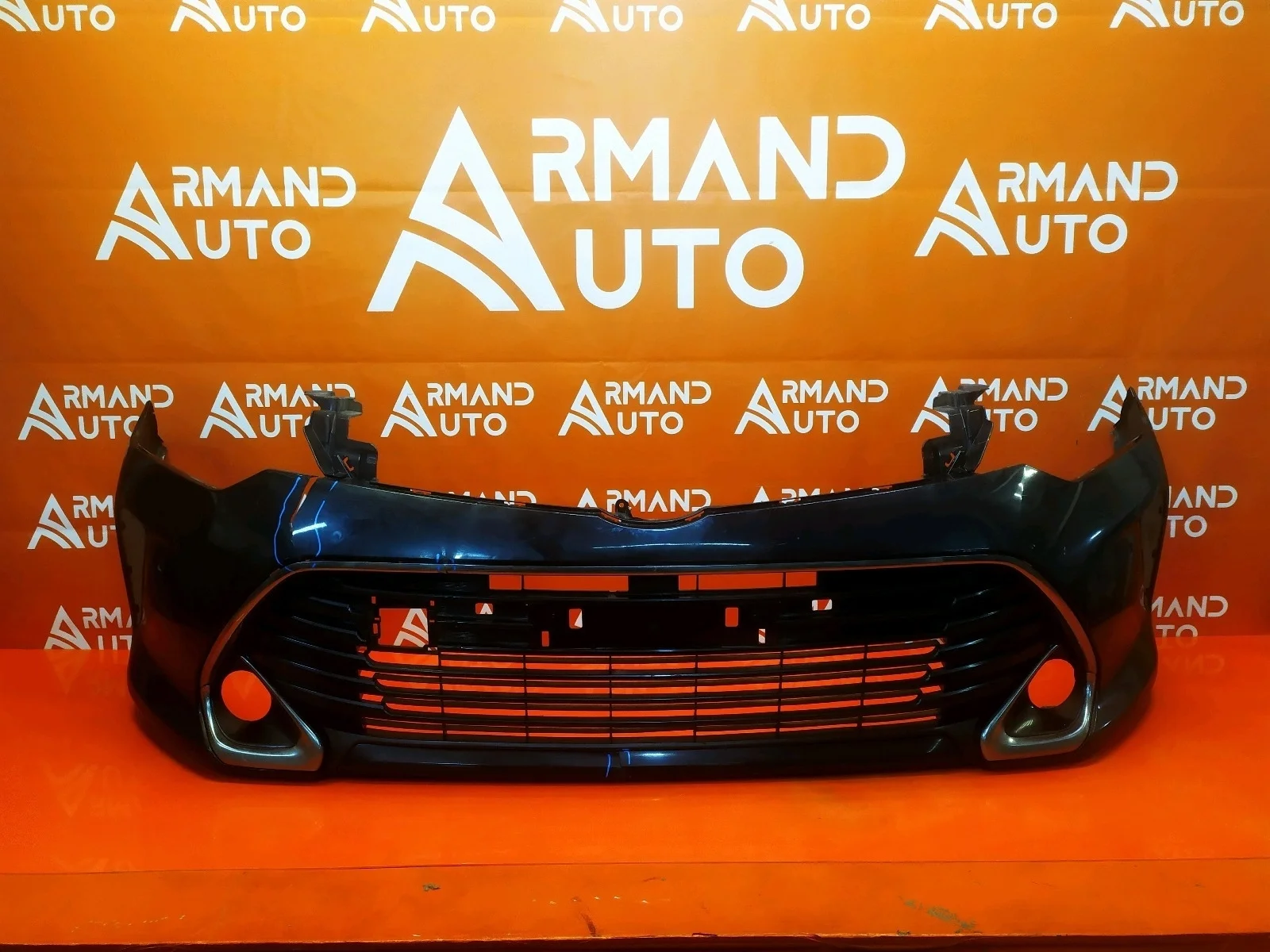 Бампер Toyota Camry 2014-2017 XV50