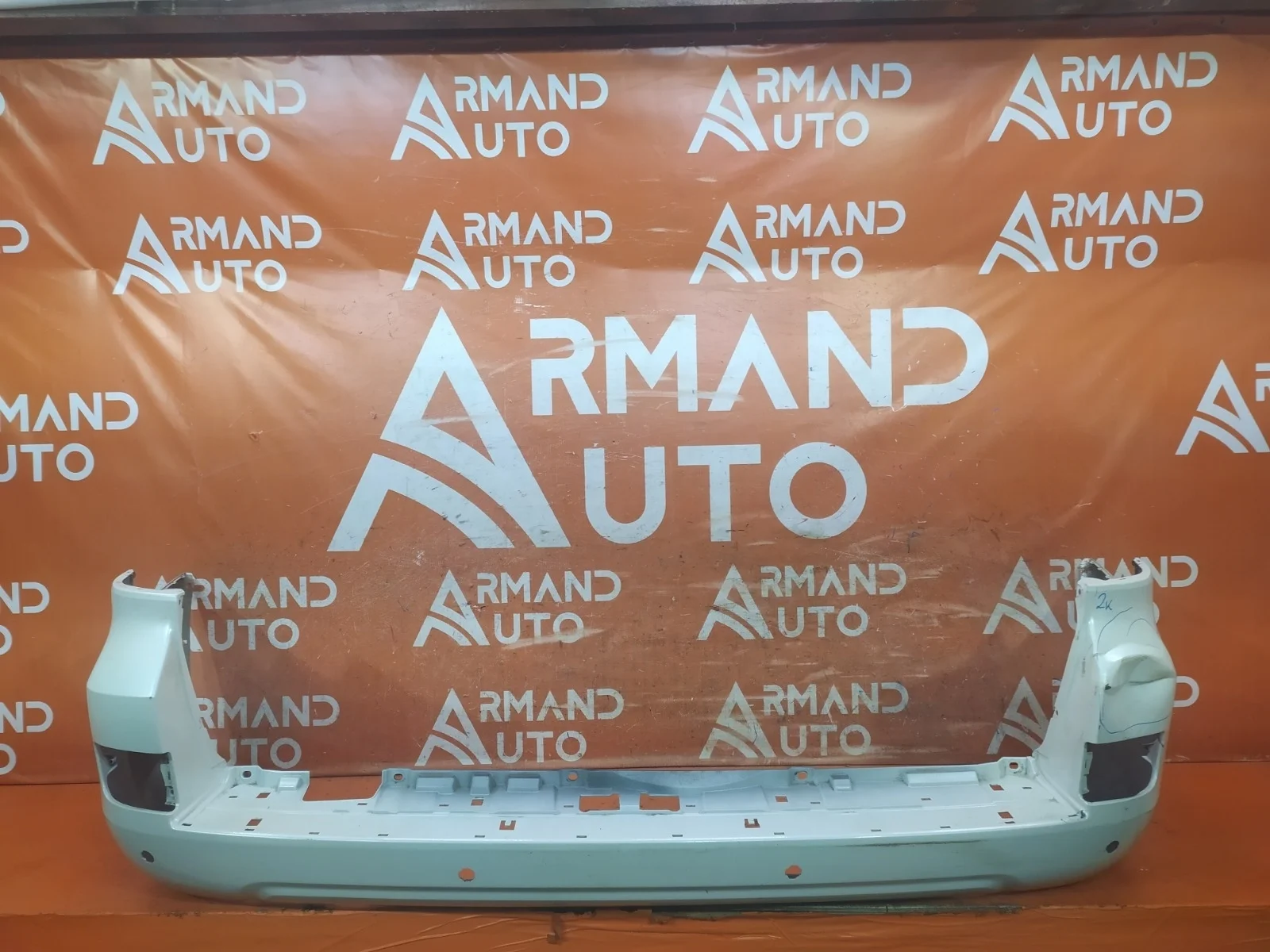 Бампер Toyota Land Cruiser 2015-2021 200