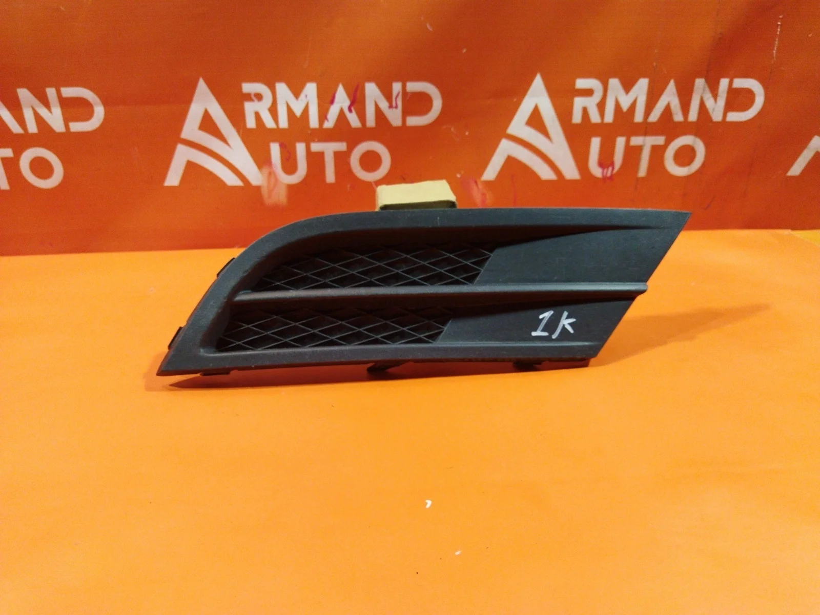 Решетка бампера Volkswagen Jetta 2014-2018 6