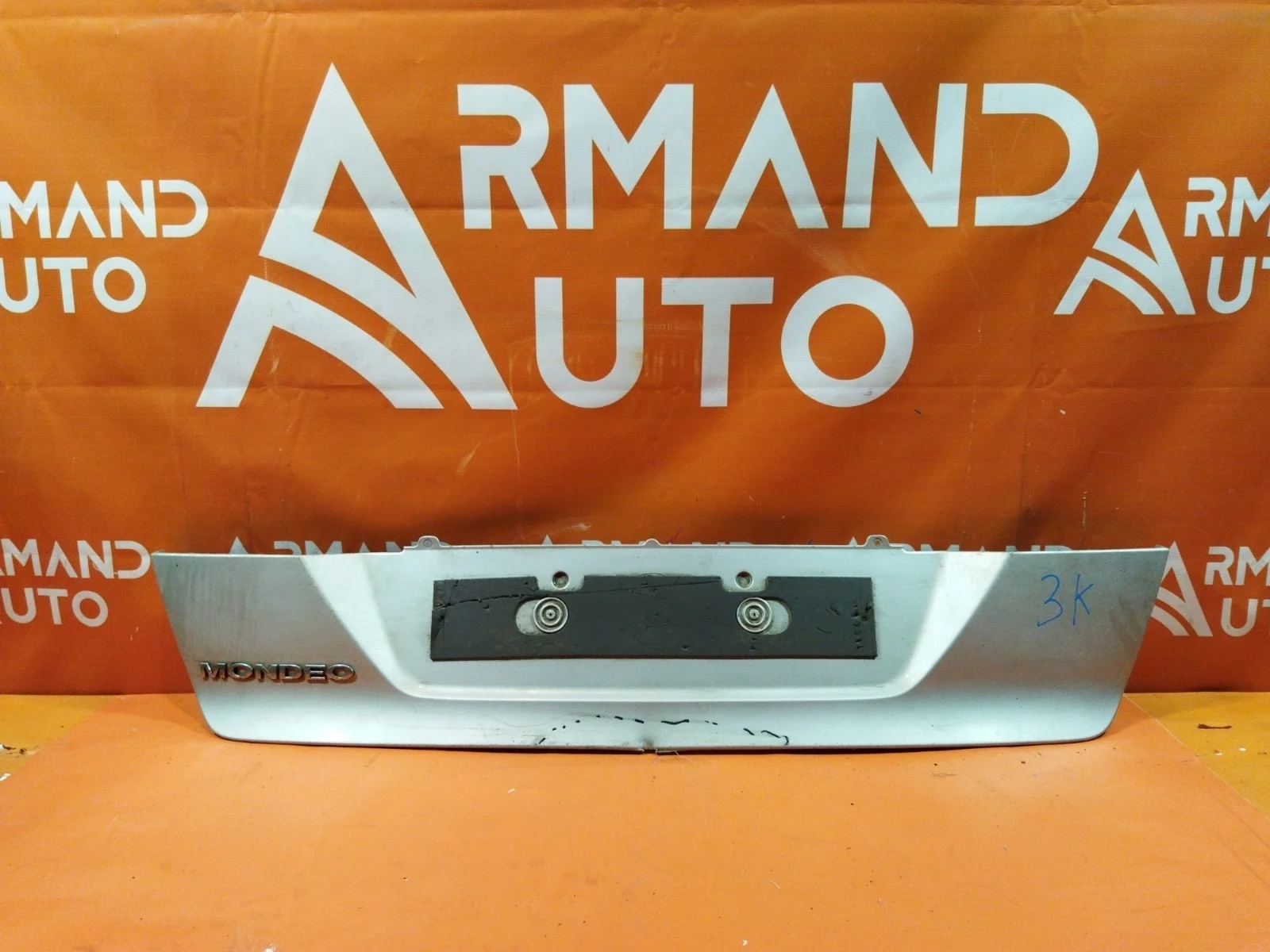 Накладка крышки багажника Ford Mondeo 2010-2014