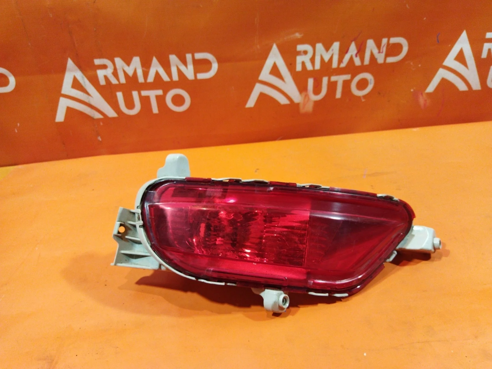 Фонарь противотуманный Mazda CX-5 2017-нв