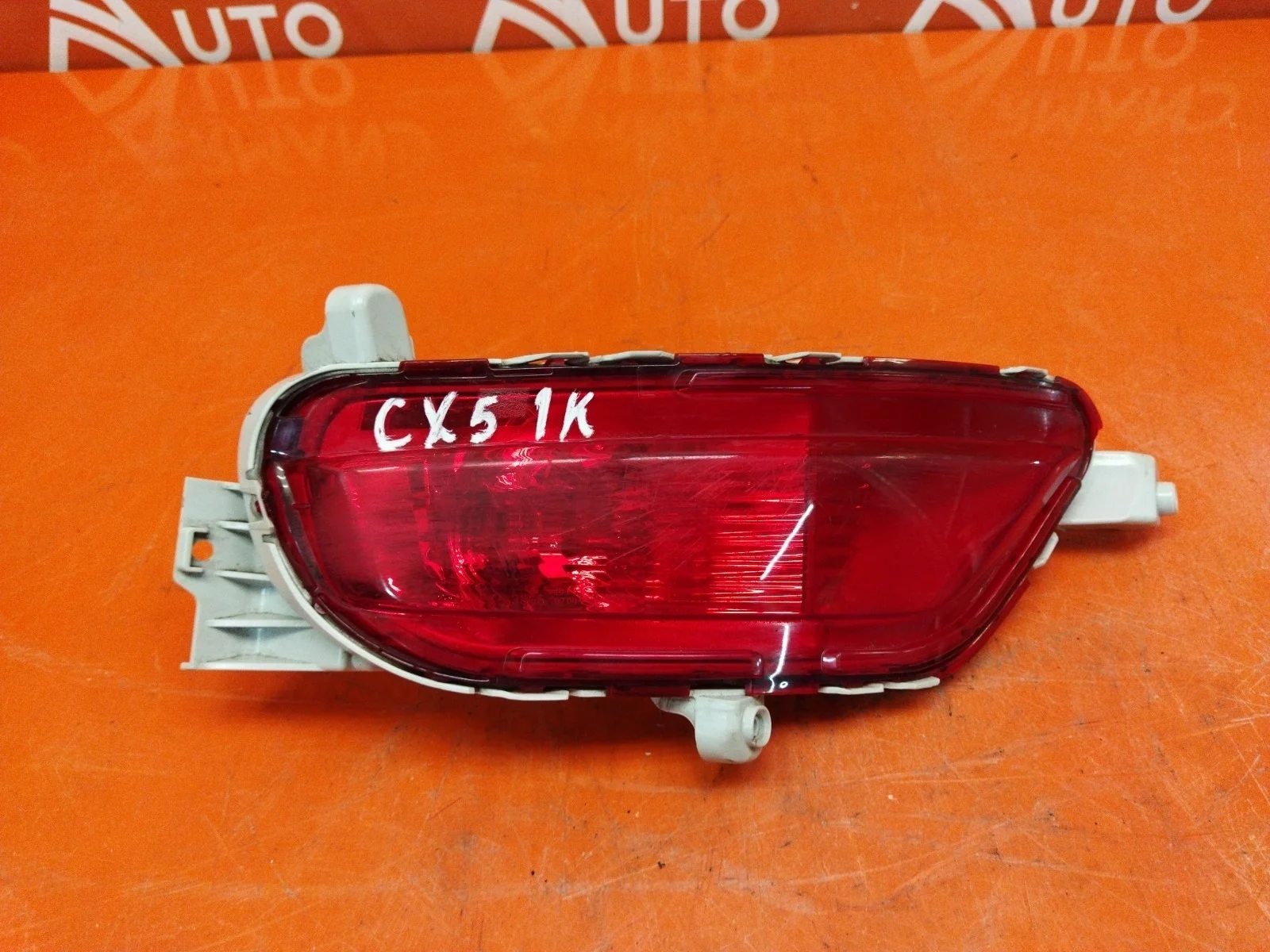 Фонарь противотуманный Mazda CX-5 2017-нв