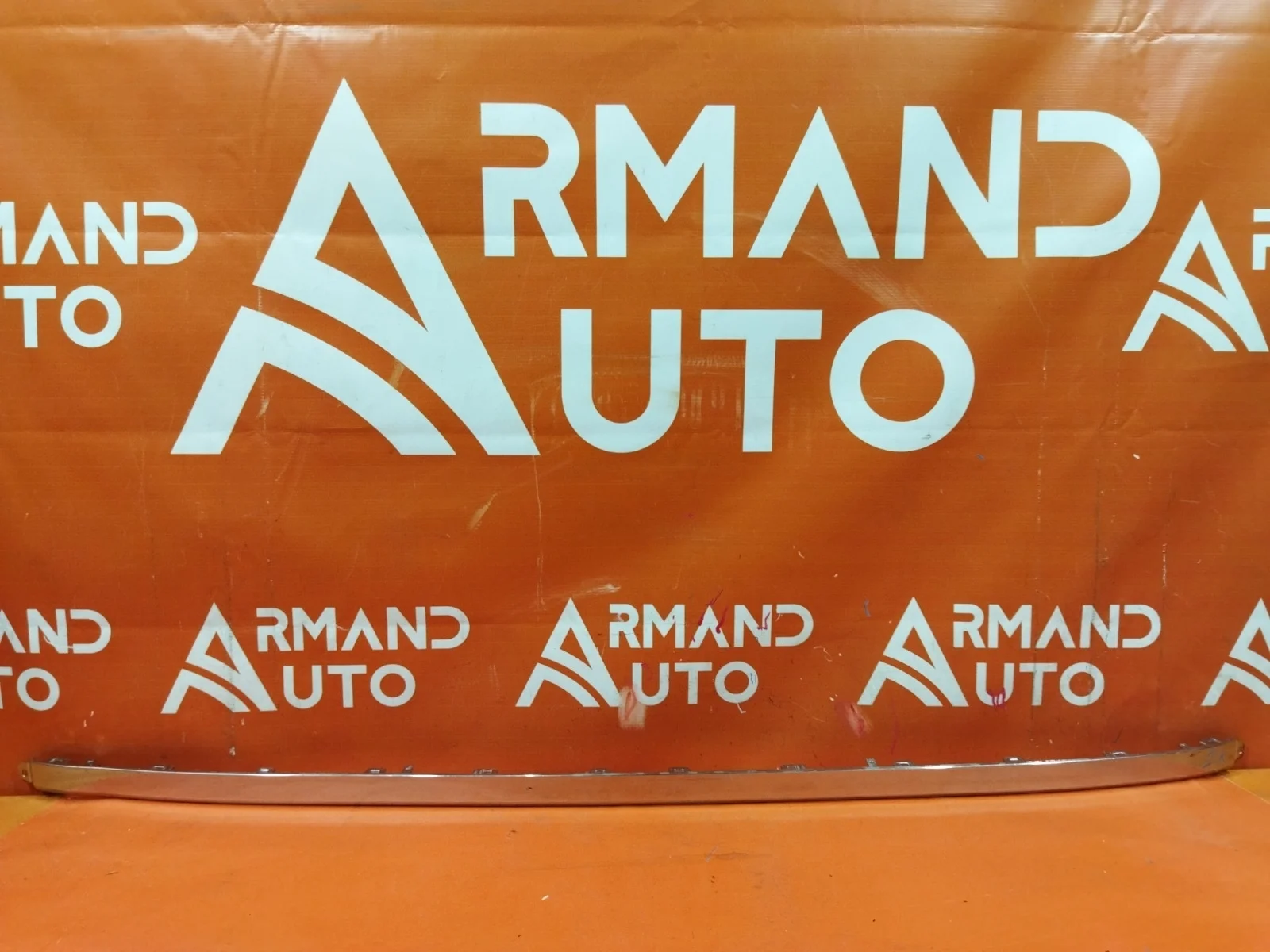 Накладка бампера Volkswagen Touareg 2014-2018