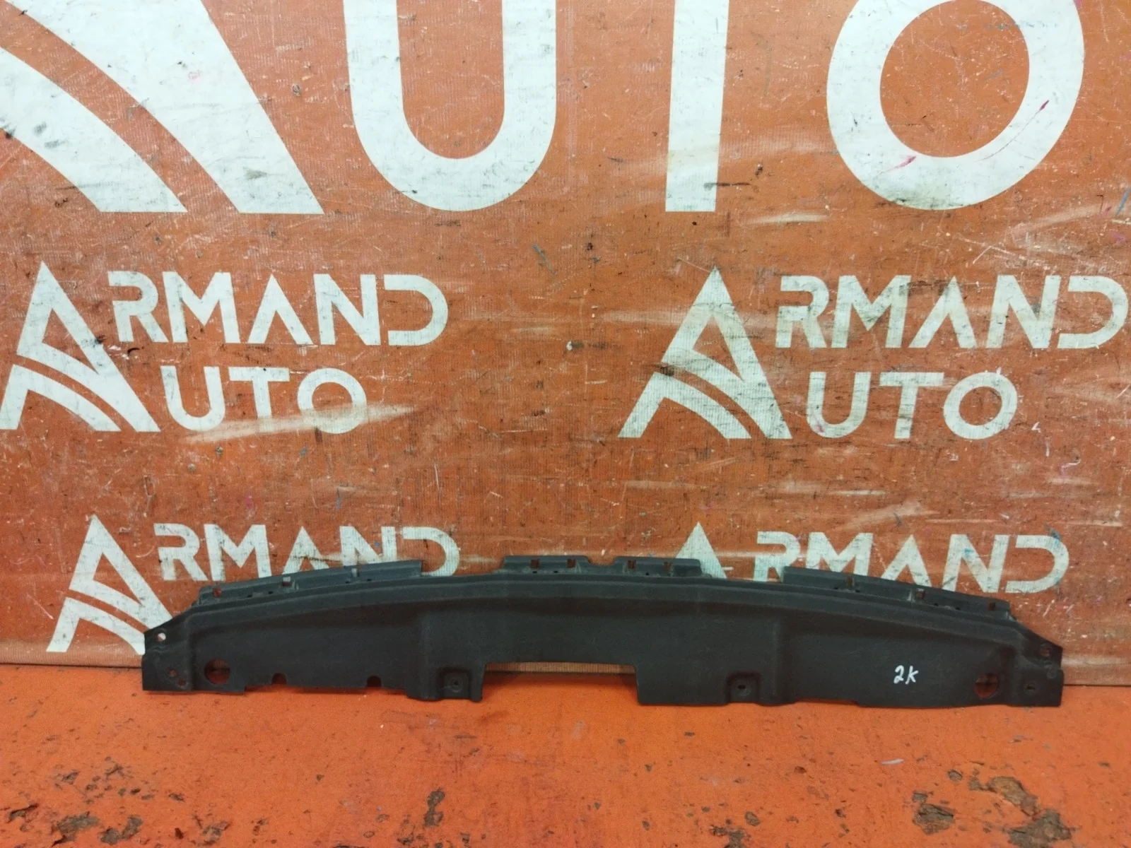 Кожух замка капота Hyundai Accent 2010–2017 4