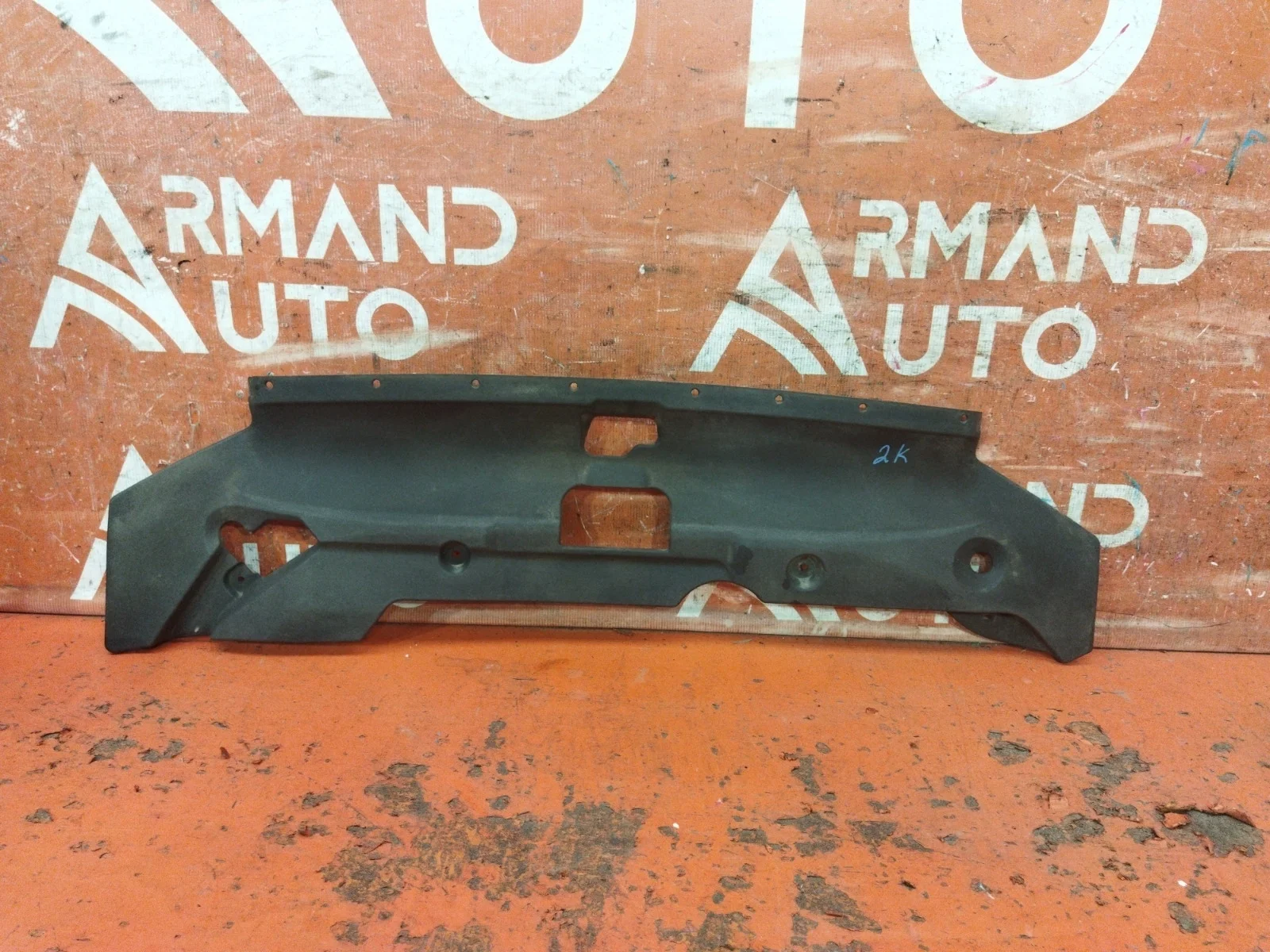 Кожух замка капота Mitsubishi ASX 2010-нв GA0