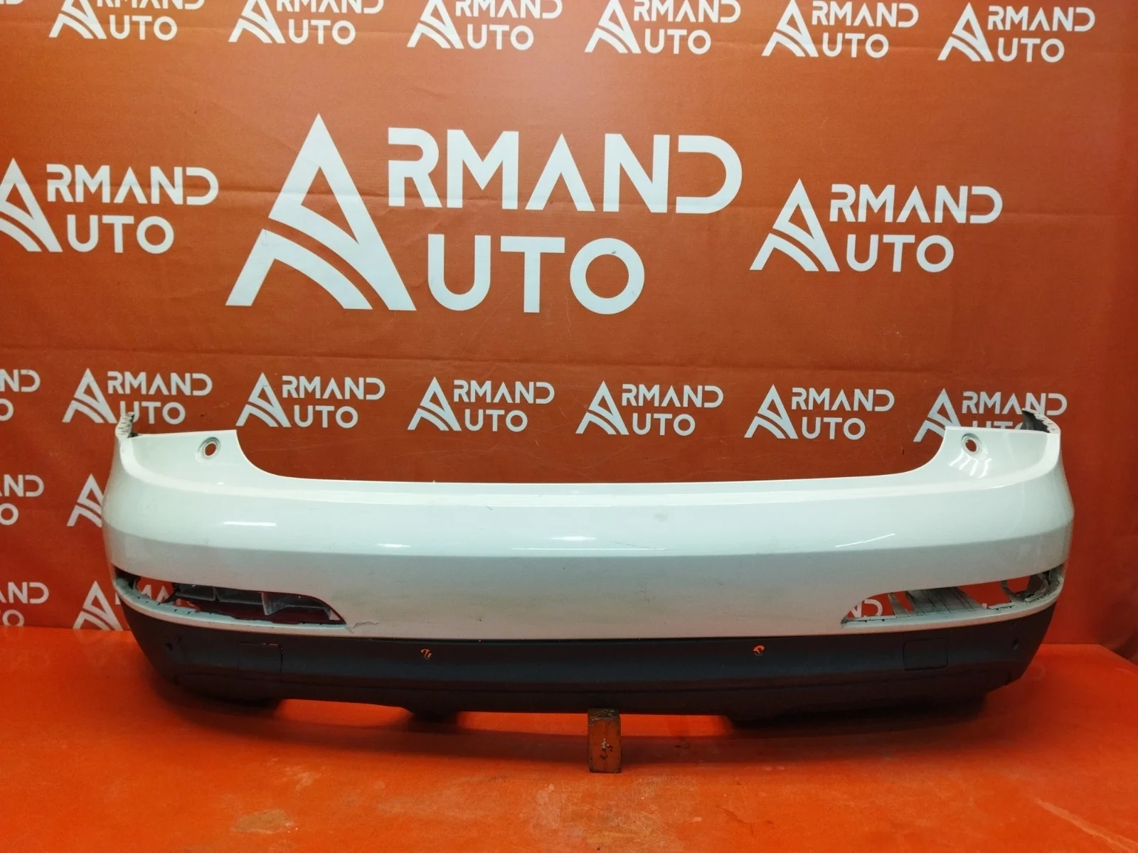 Бампер Audi Q3 2011-2014 8U