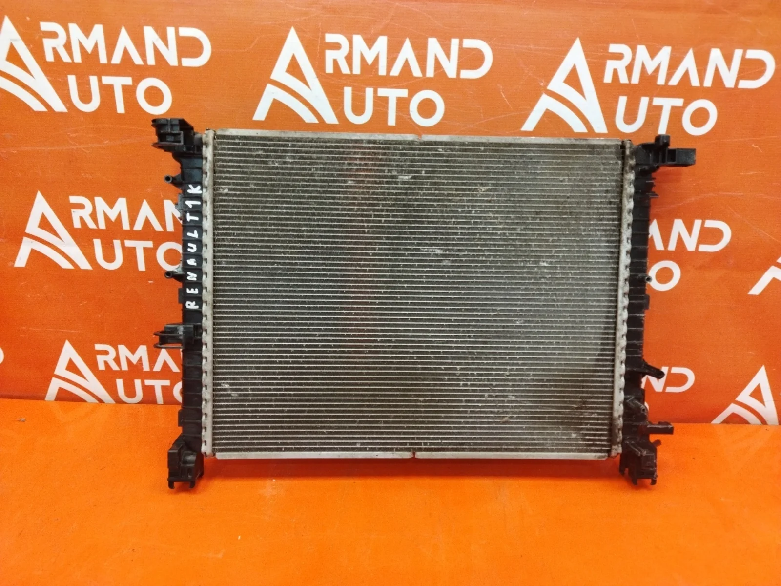 Радиатор двигателя (двс) Renault Logan 2012-2022