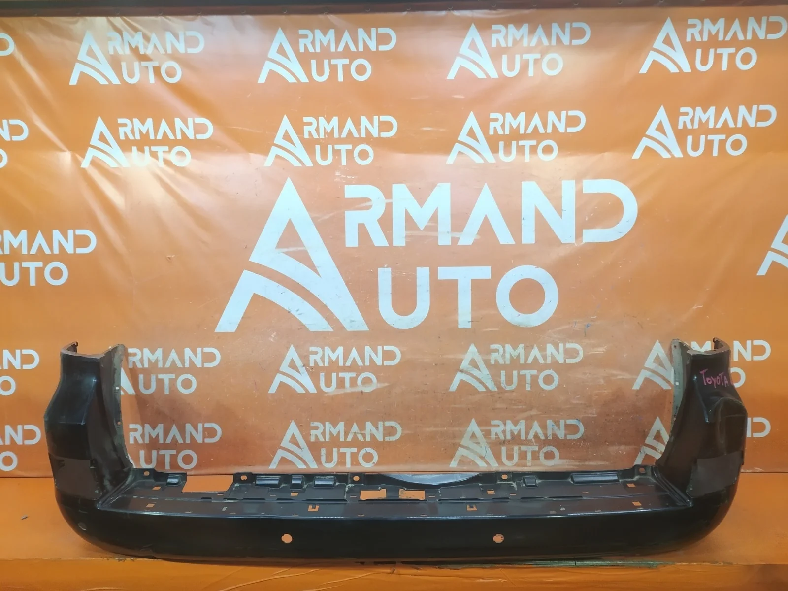 Бампер Toyota Land Cruiser 2015-2021 200