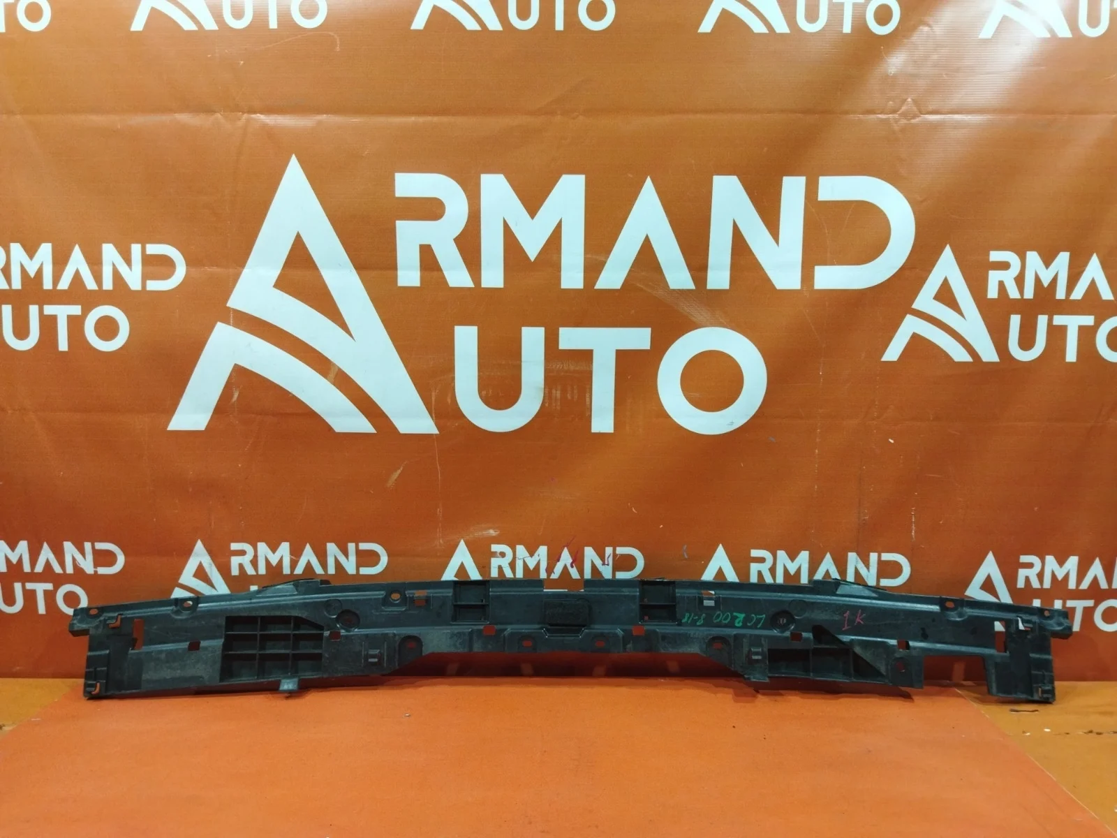 Кронштейн бампера Toyota Land Cruiser 2015-2021 200