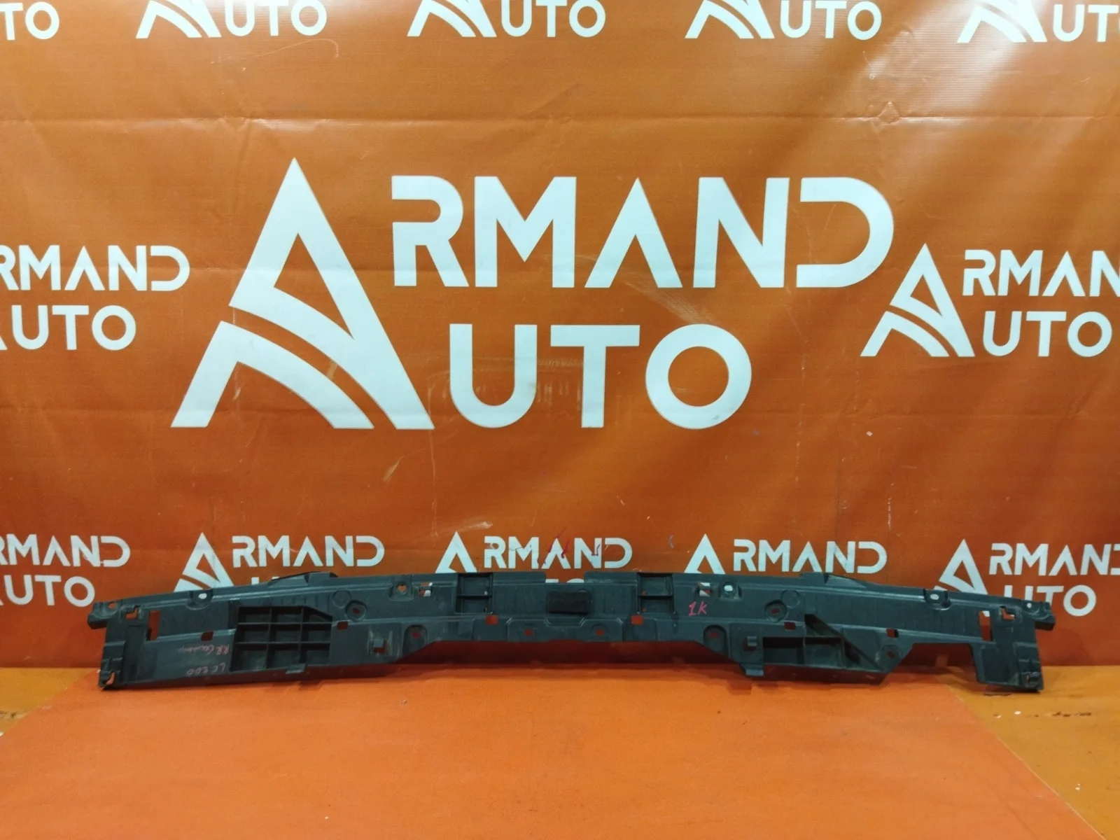 Кронштейн бампера Toyota Land Cruiser 2015-2021 200