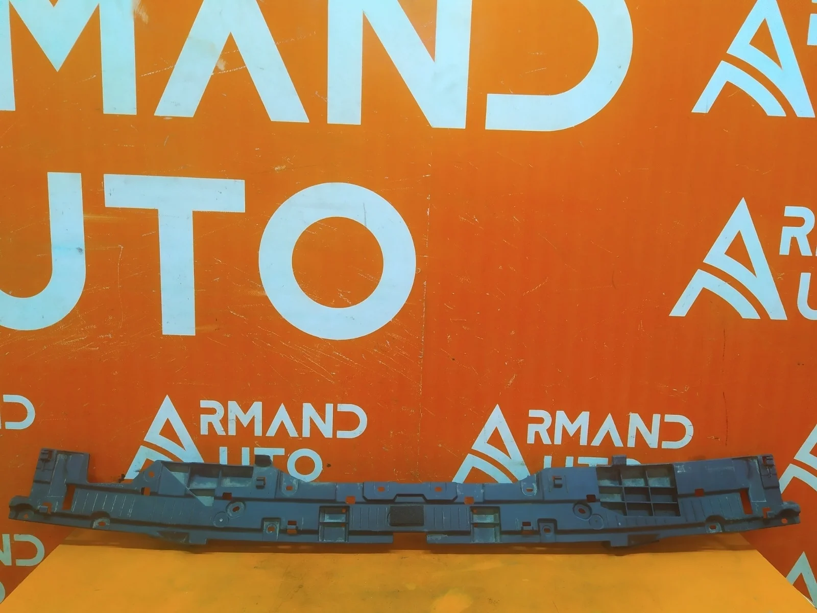 Кронштейн бампера Toyota Land Cruiser 2015-2021 200