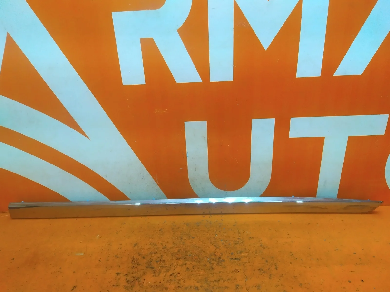 Молдинг двери Toyota Land Cruiser 2015-2021 200