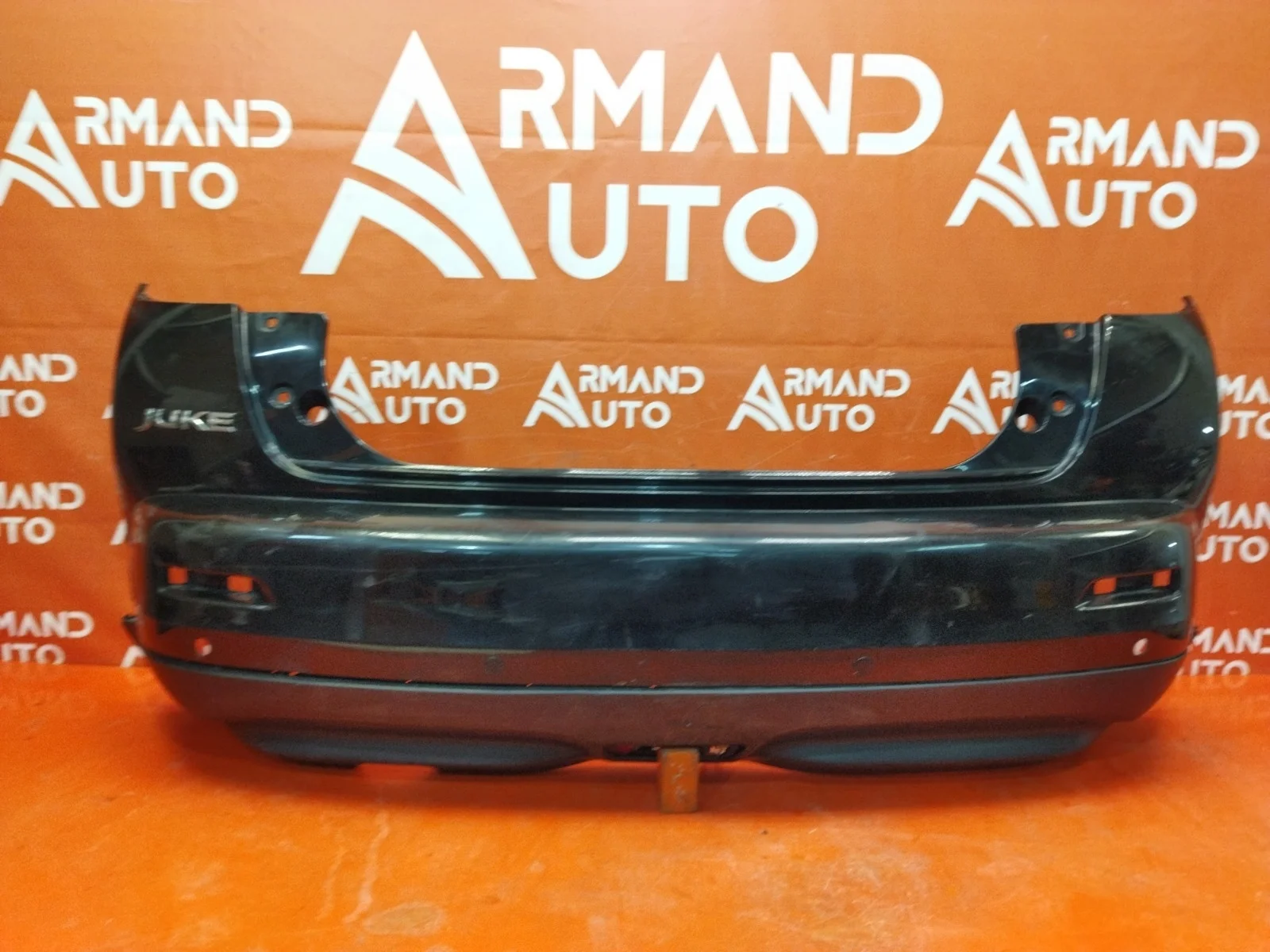 Бампер Nissan Juke 2010-2014 YF15