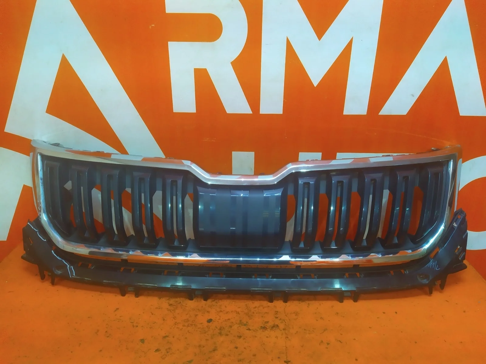 Решетка радиатора Skoda Kodiaq 2016-нв