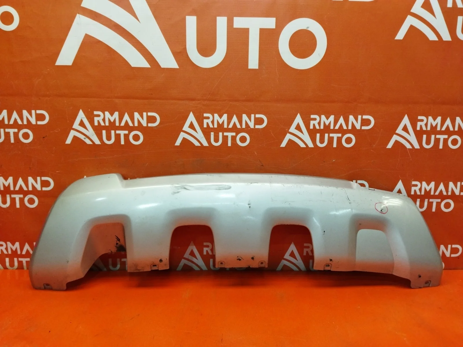 Накладка бампера Renault Duster 2015-2021