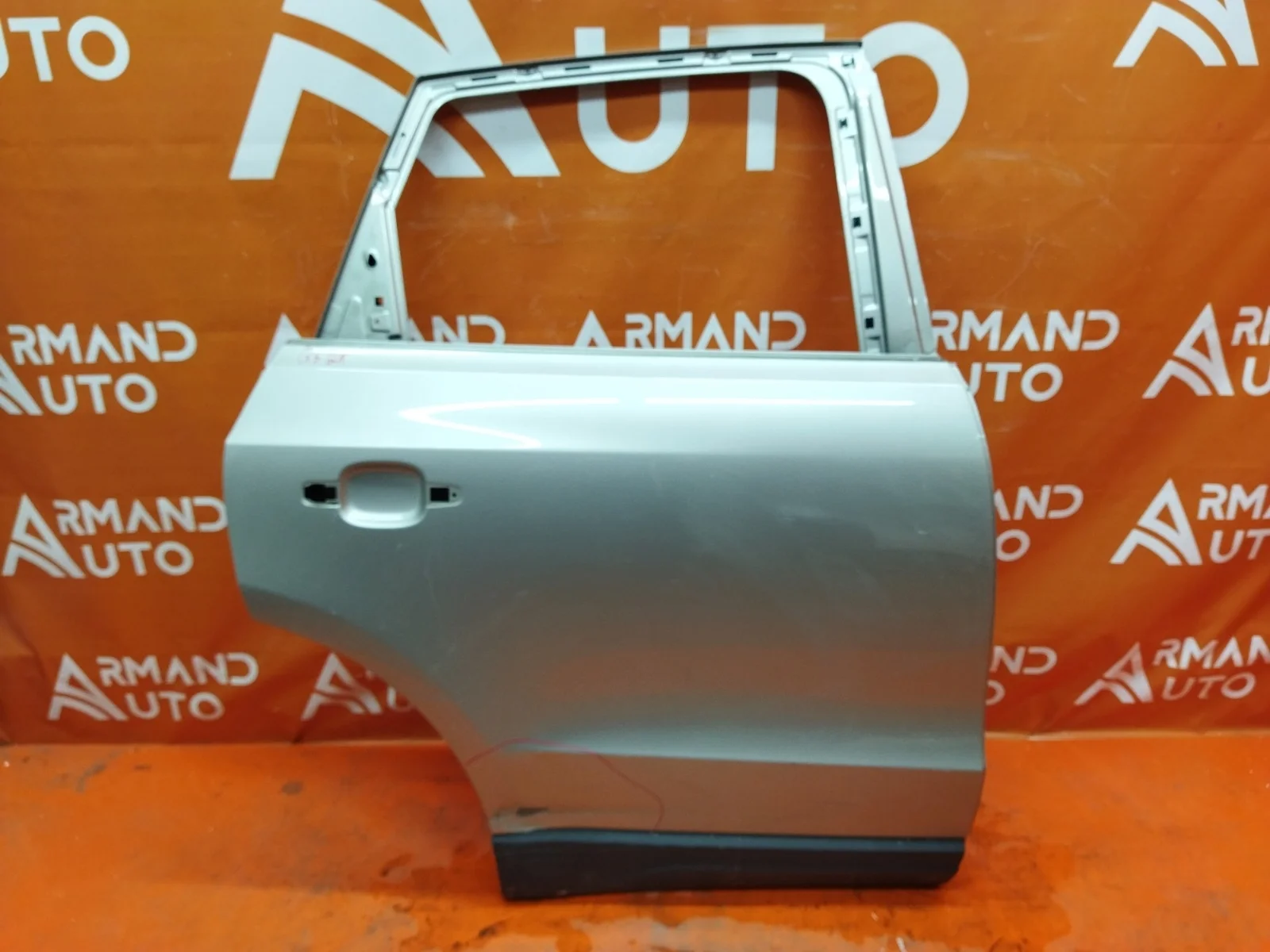 Дверь Audi Q5 2008-2017 8R