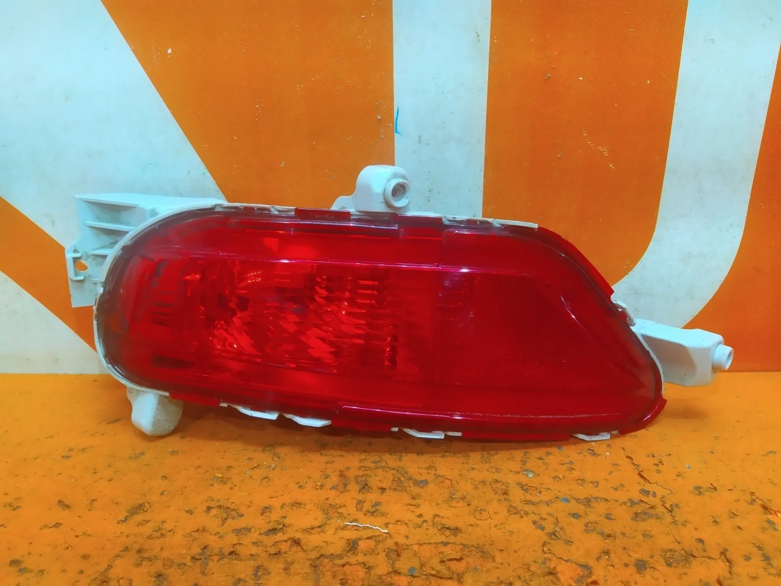 Фонарь противотуманный Mazda CX-5 2017-нв