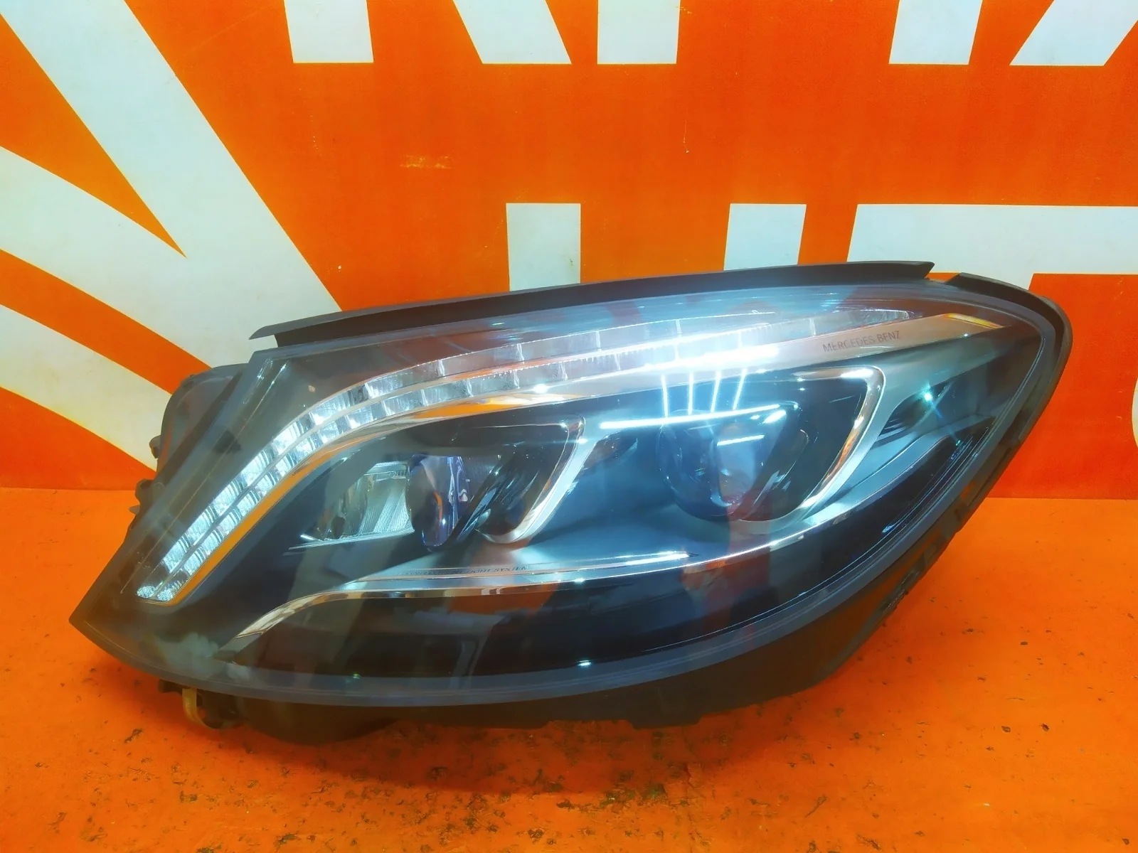 Фара Mercedes -Class 2013-2017 W222