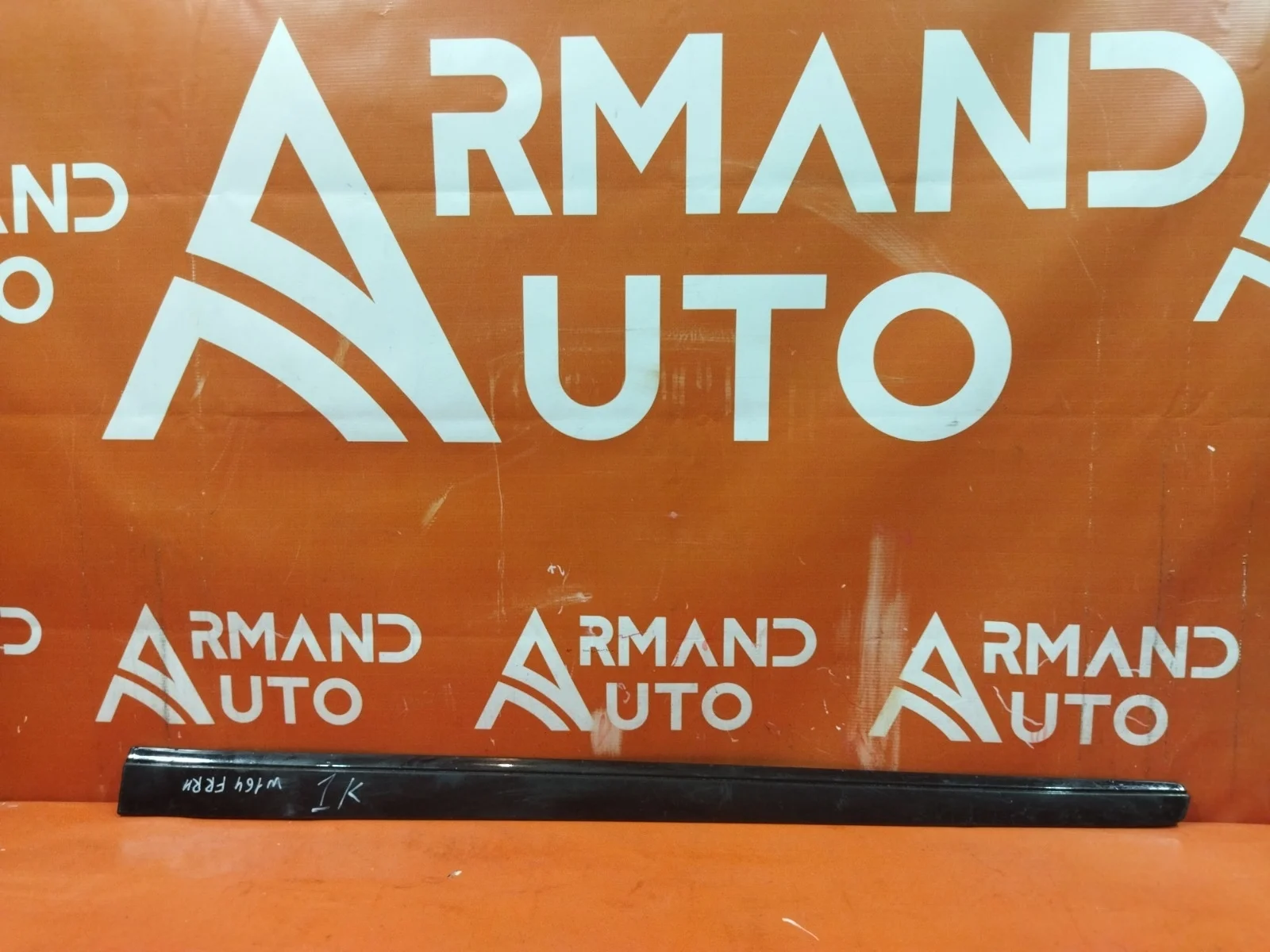 Молдинг двери Mercedes ML-Class 2005-2011 W164