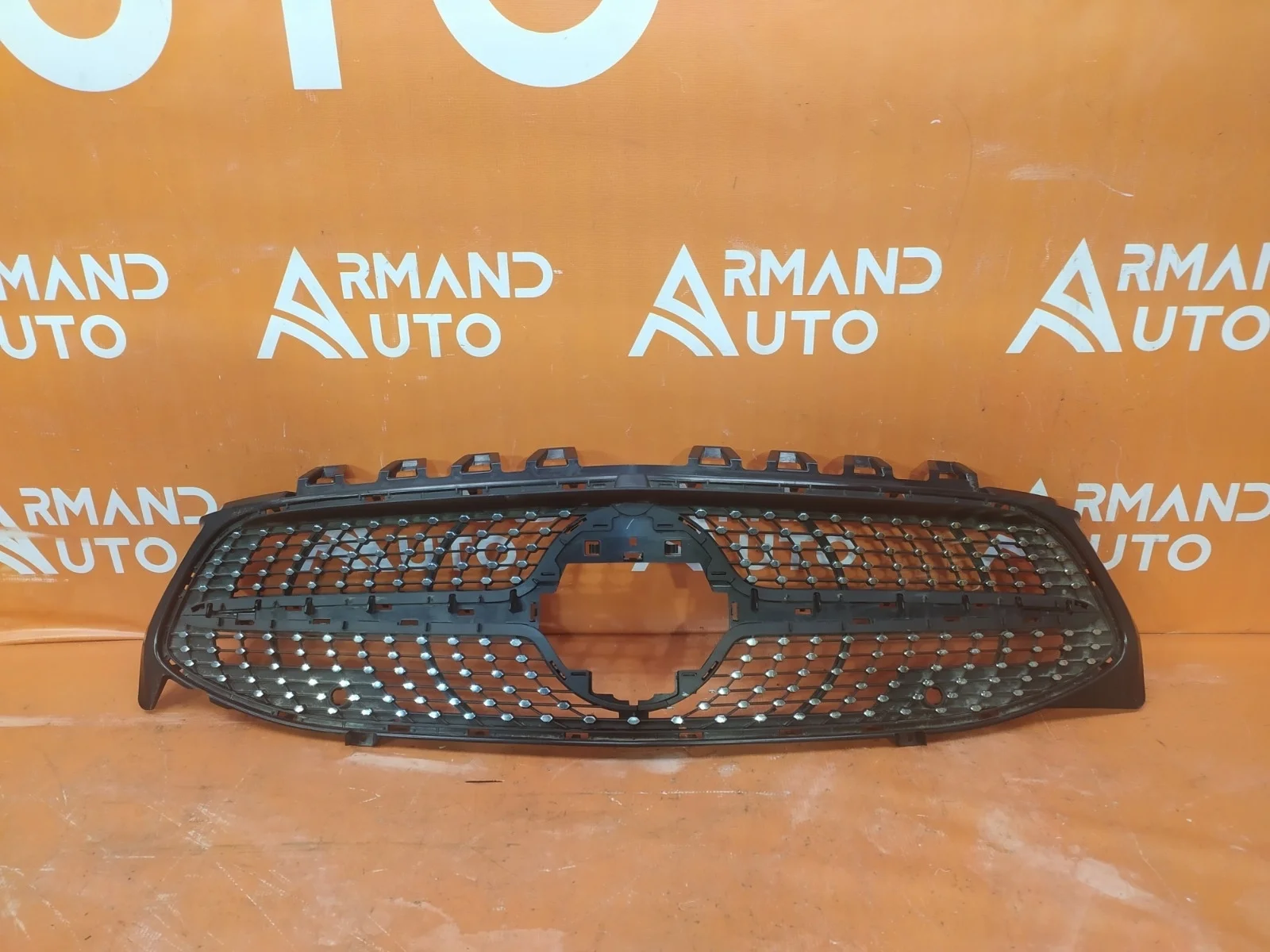 Решетка радиатора Mercedes CLA-Class 2019-нв C118