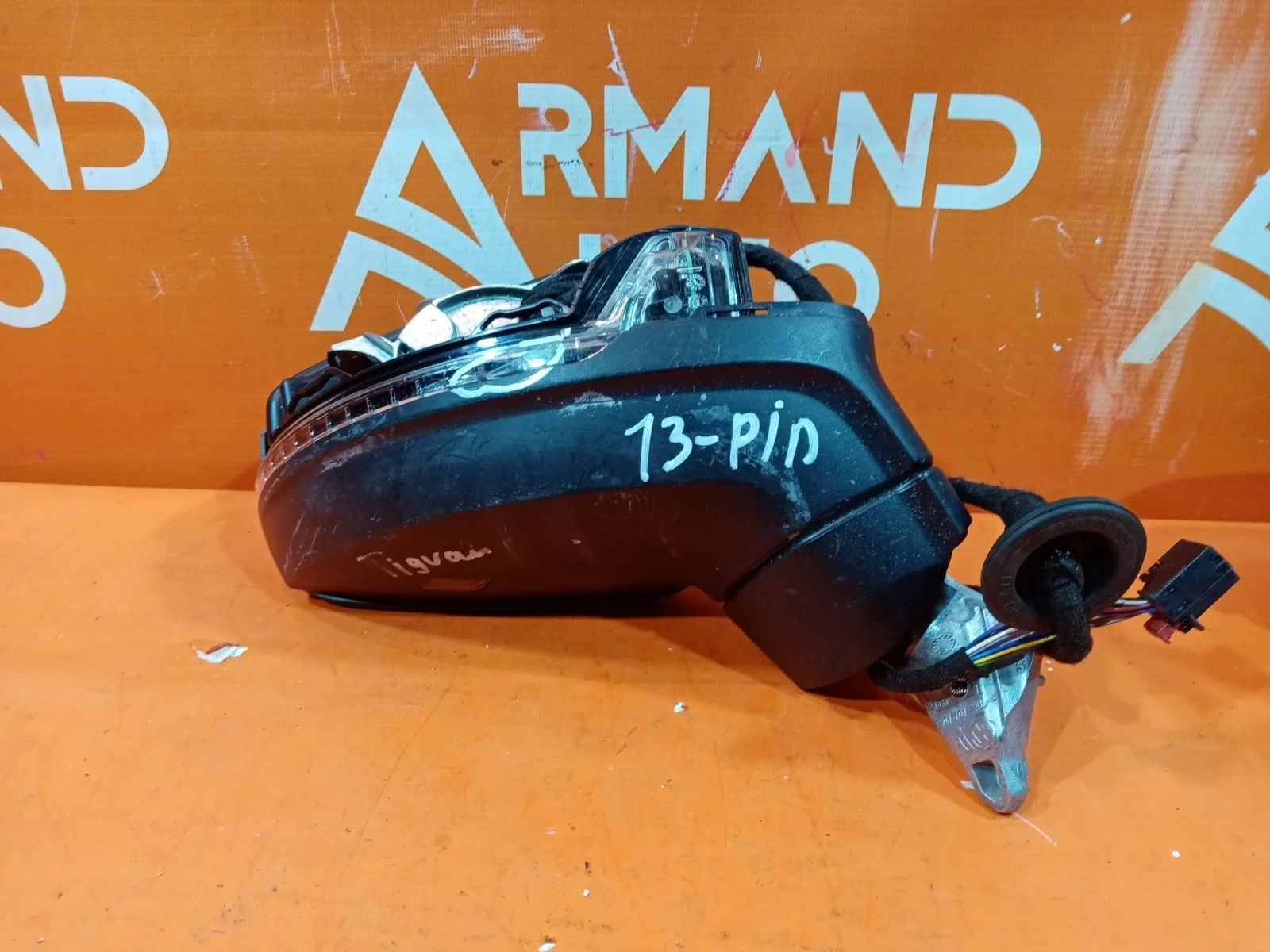 Зеркало Volkswagen Tiguan 2016-нв