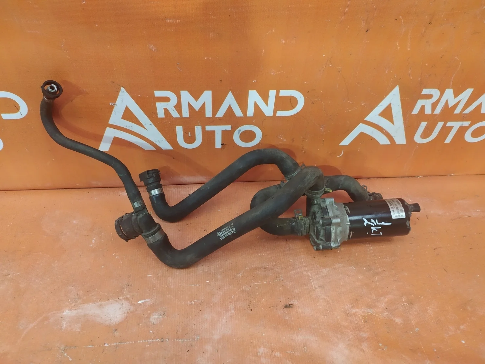 Дополнительный насос охлаждающей жидкости Mercedes ML GLE-Class 2011-2018 W166